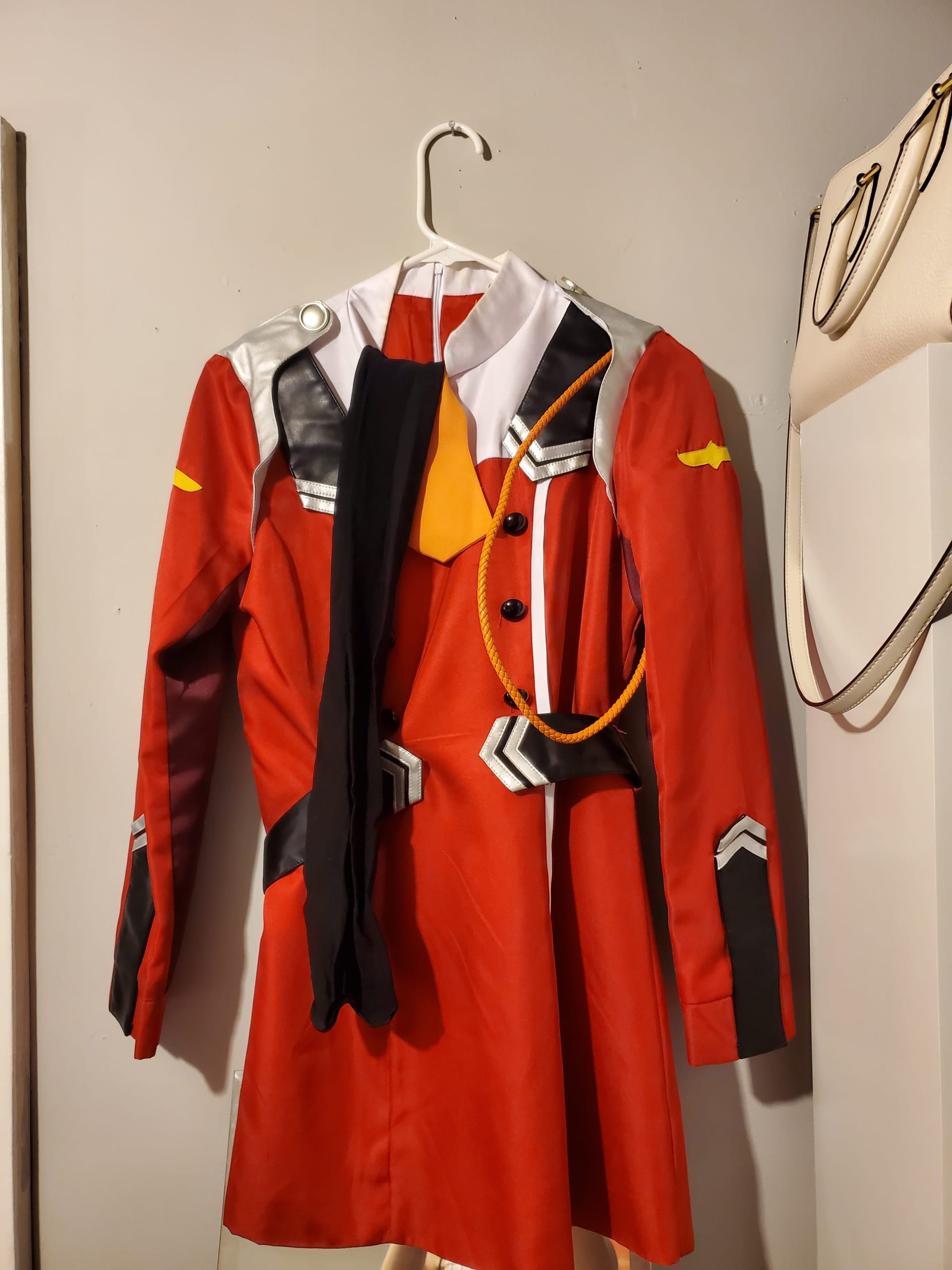 drinari-zero-two-cosplay-size-s