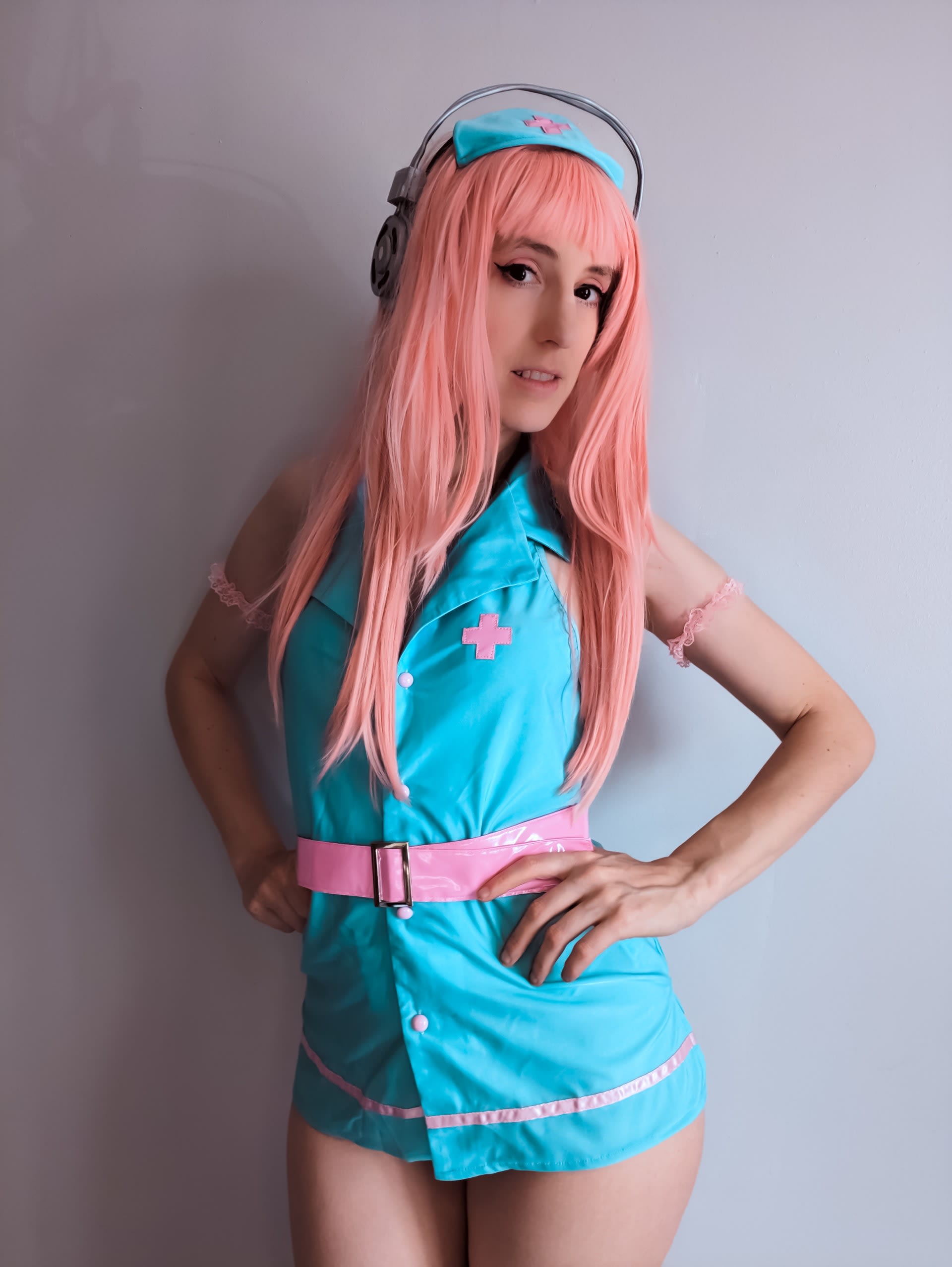 simakai-sexy-pastel-nurse-outfit-7