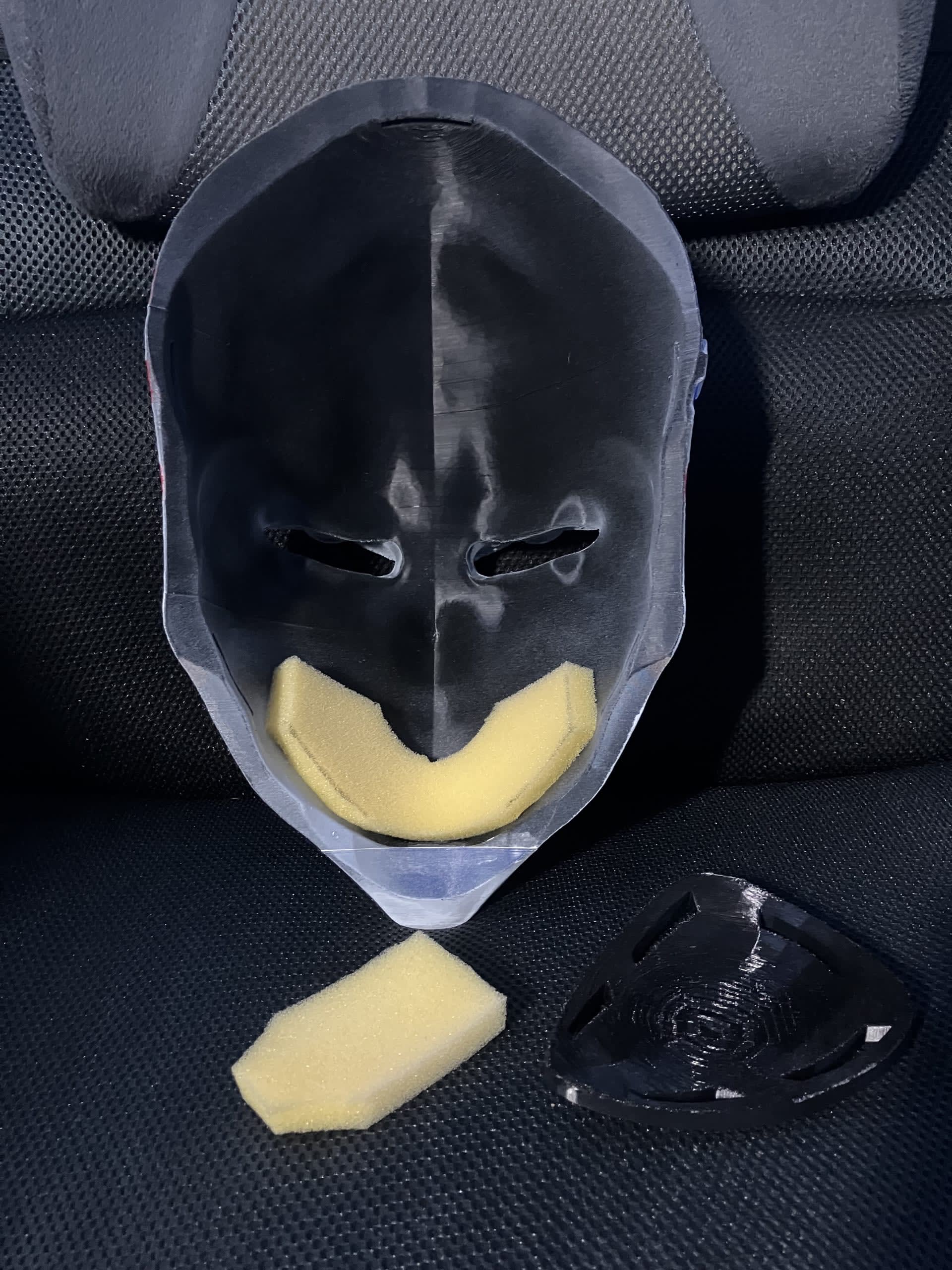 friendshapedplant-unfinished-dallas-mask-3d-printed
