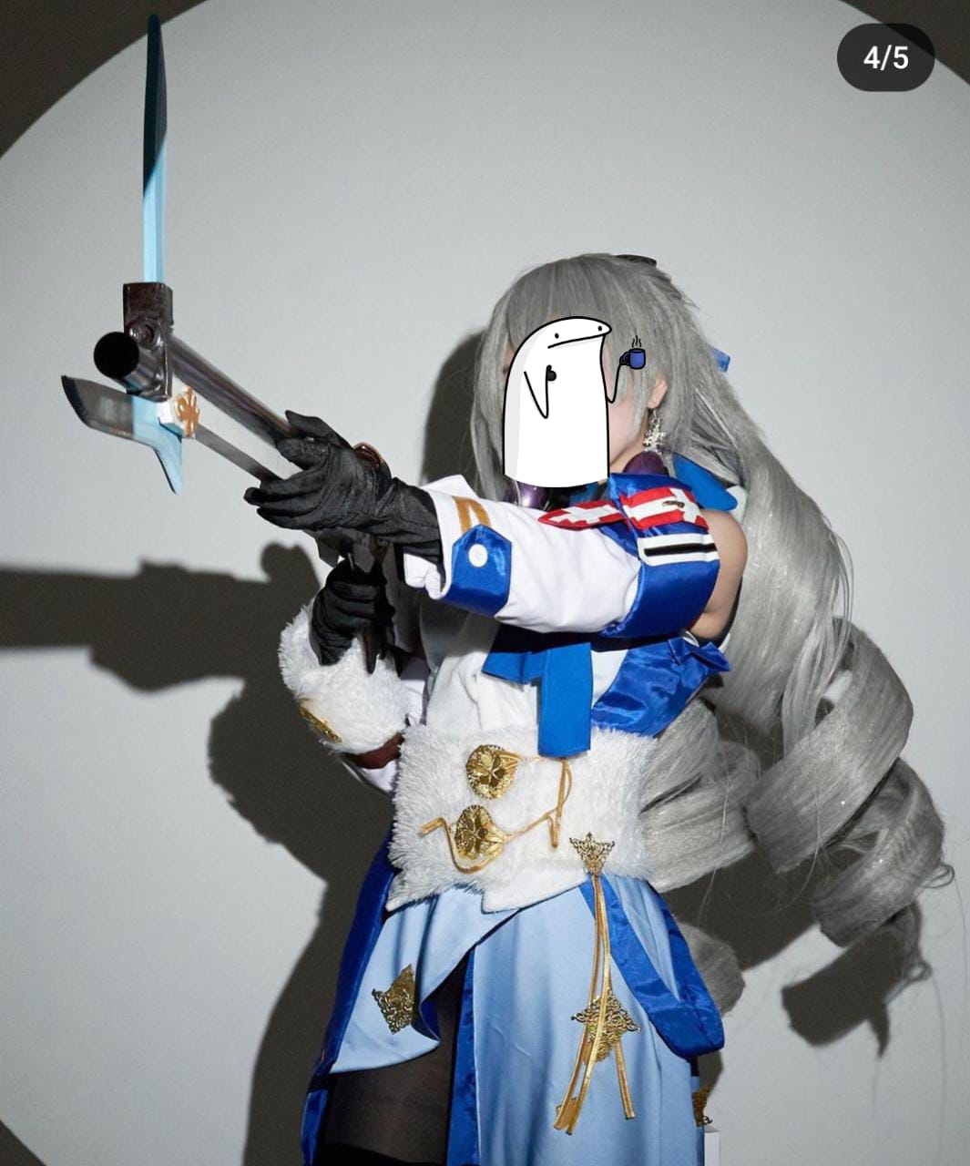 Bronya Honkai Star Rail cosplay