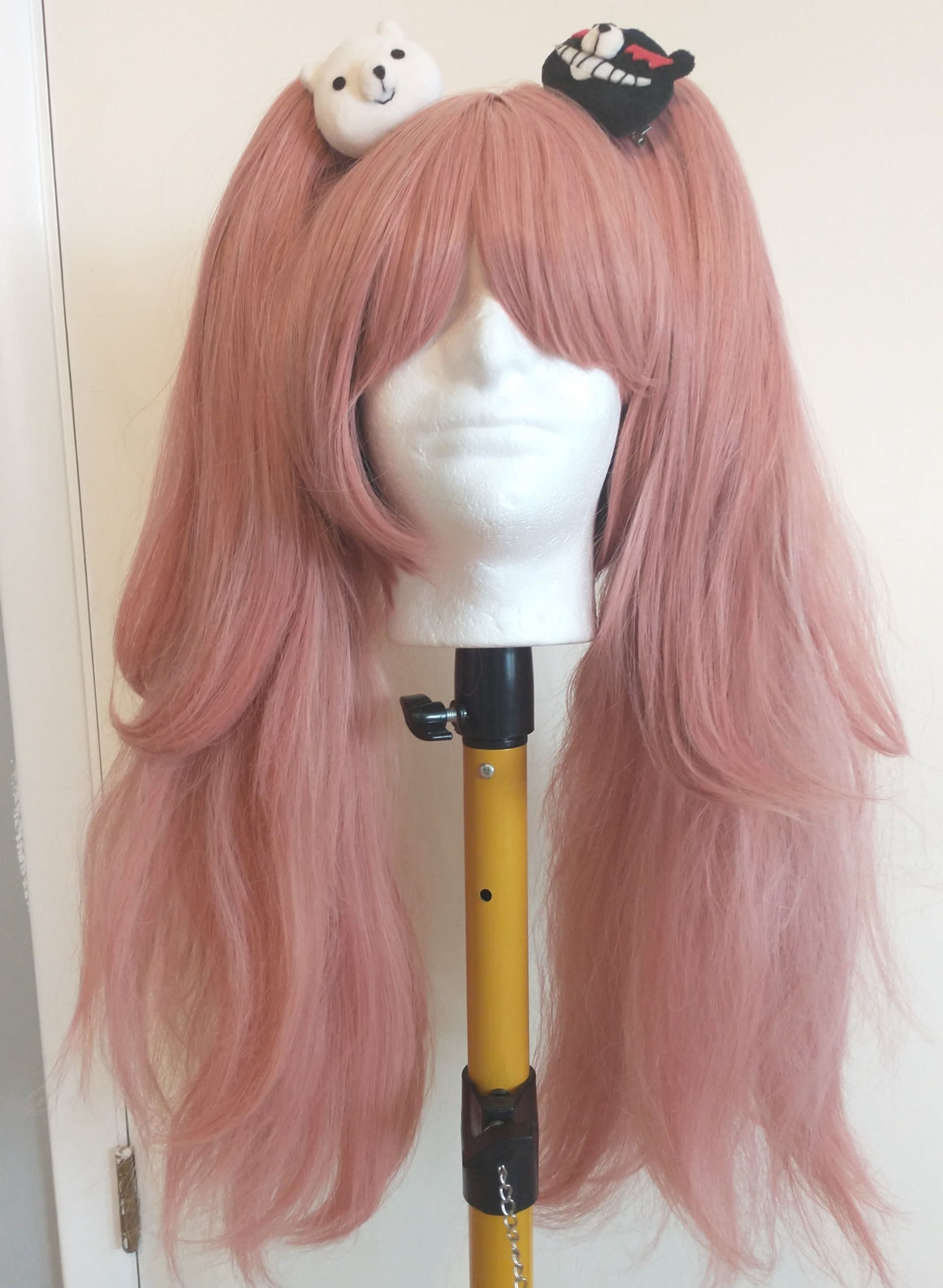 likeafox-junko-enoshima-wig-with-bear