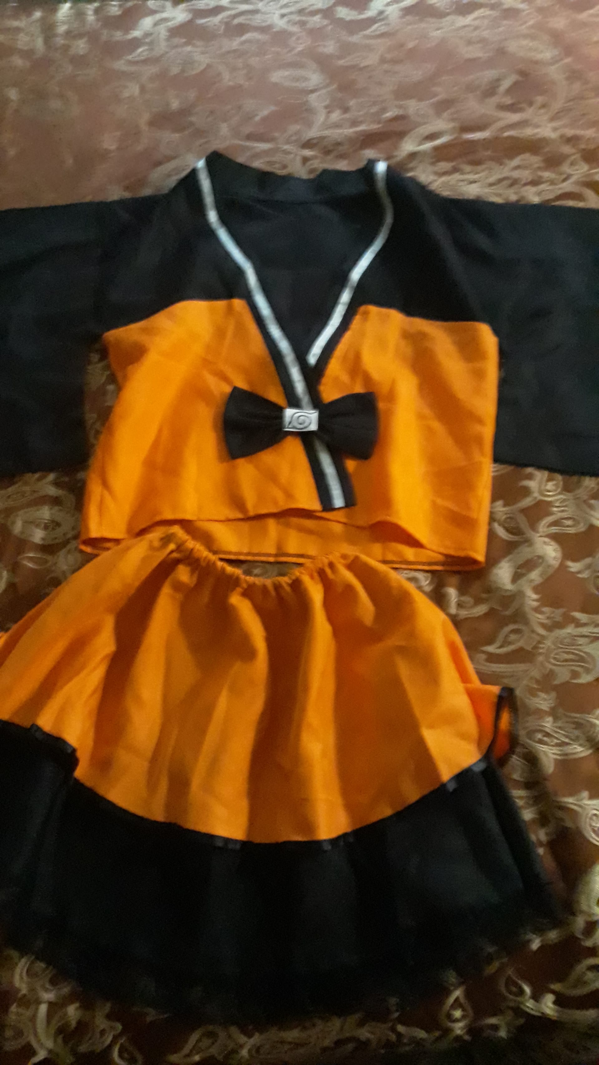 jthomas-naruto-cosplay-orange-and-black