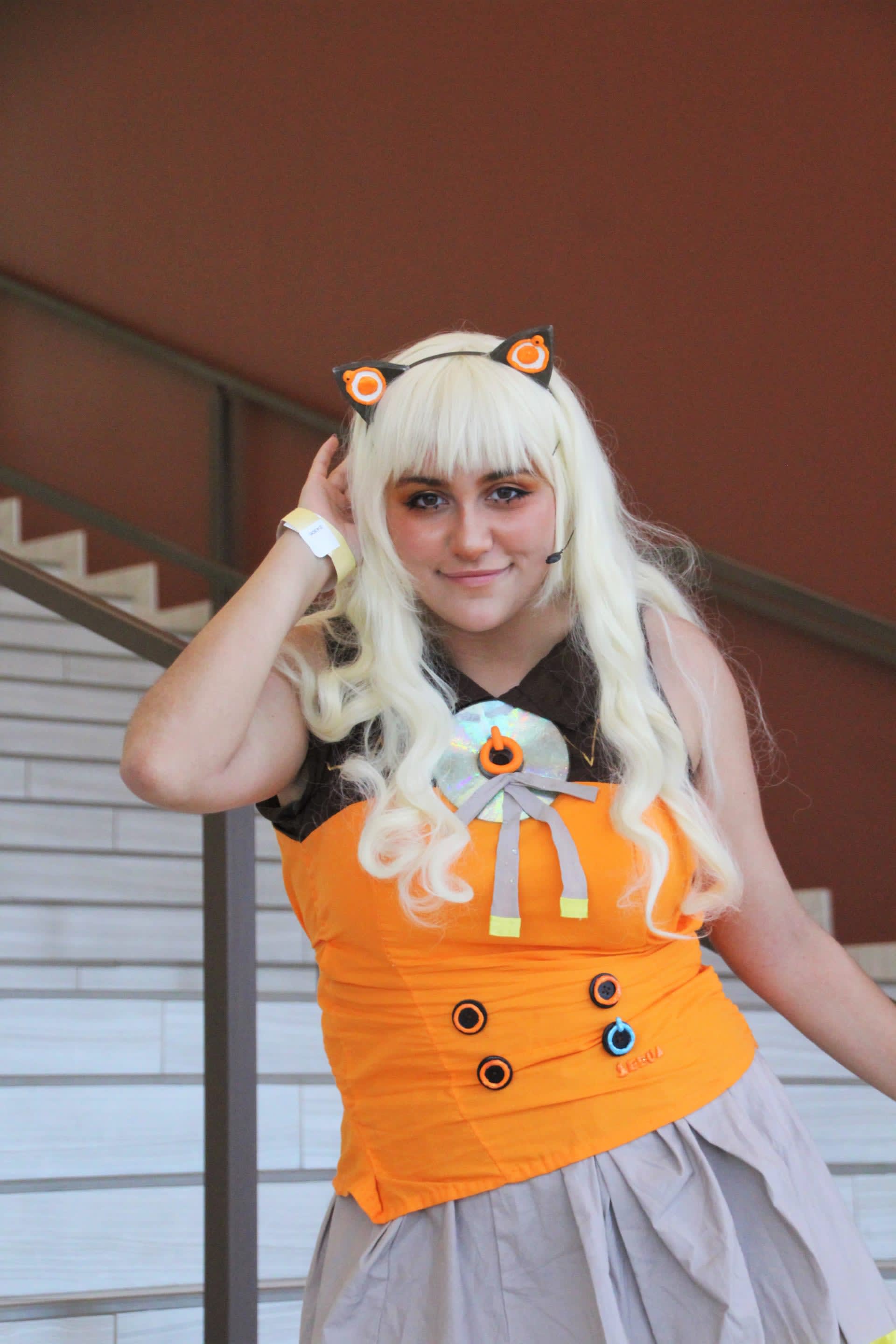 tired4robot2sama0-vocaloid-cosplay-seeu-selling-cosplay