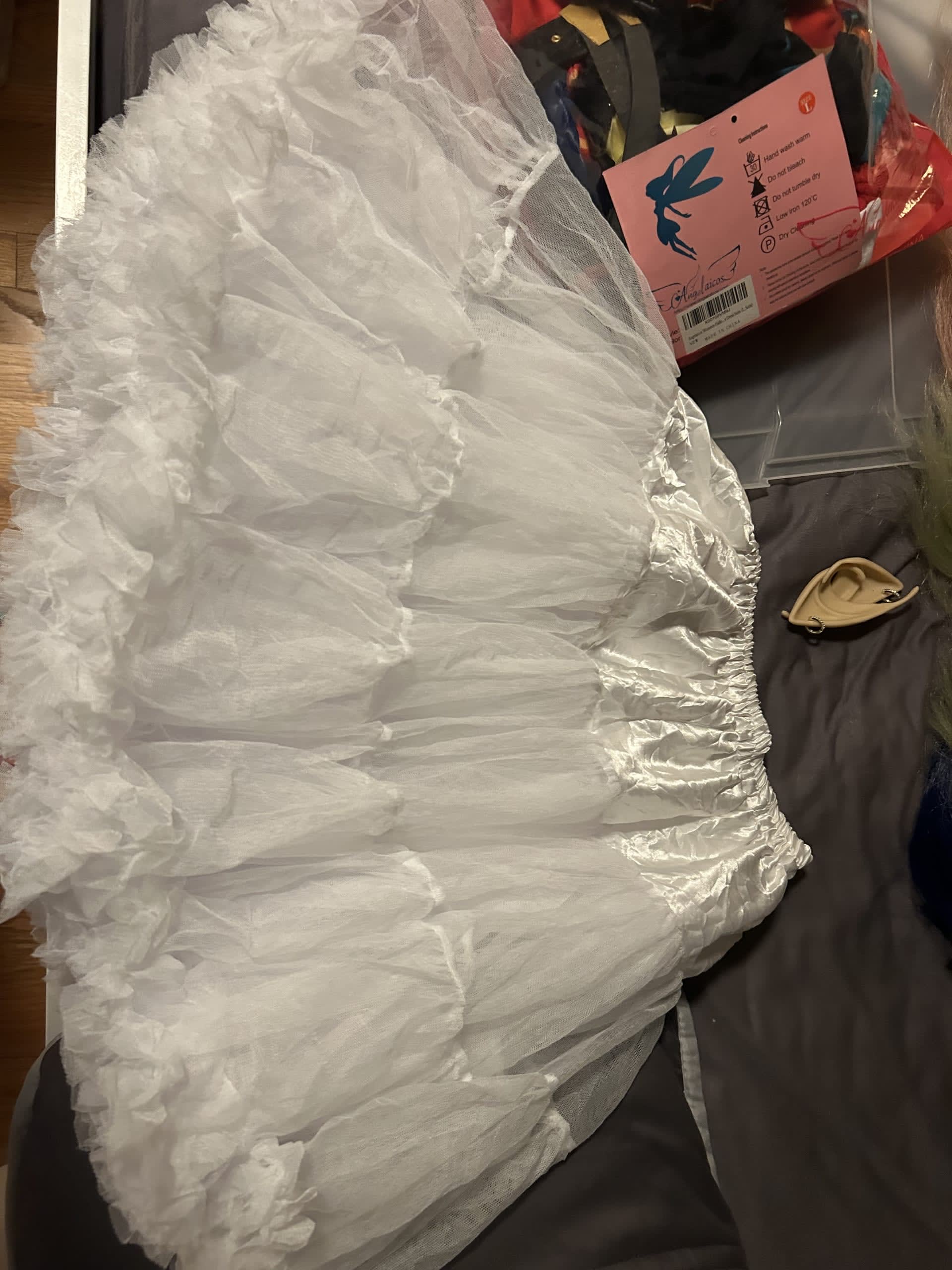 s1mbande11a-puffy-skirt-petticoat-has-been