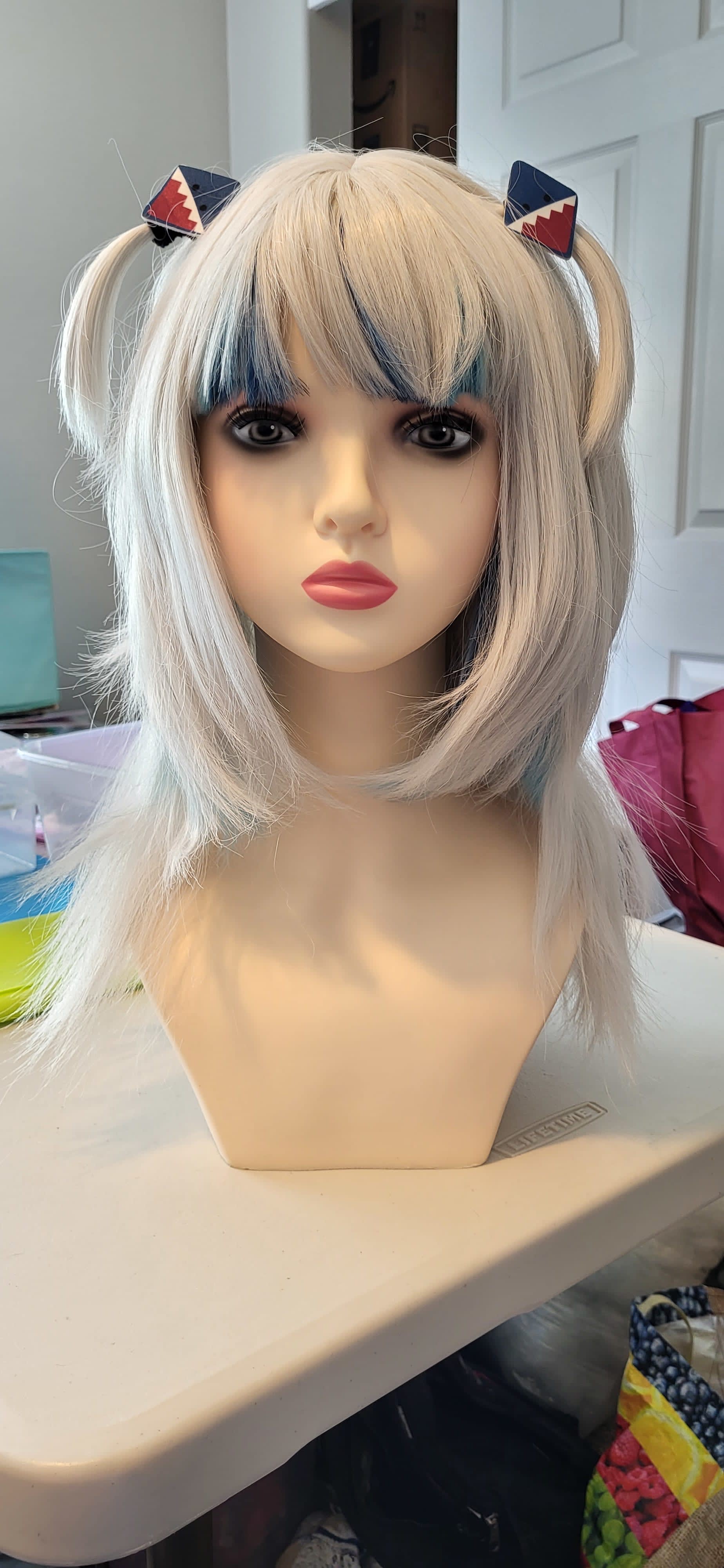 novastitchescosplay-selling-my-gawr-gura-wig