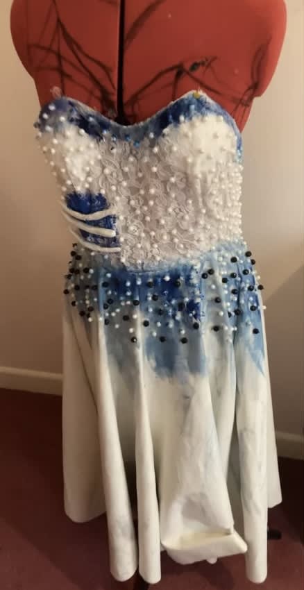 eleanorcosplayandcostume-message-me-if-your-interested