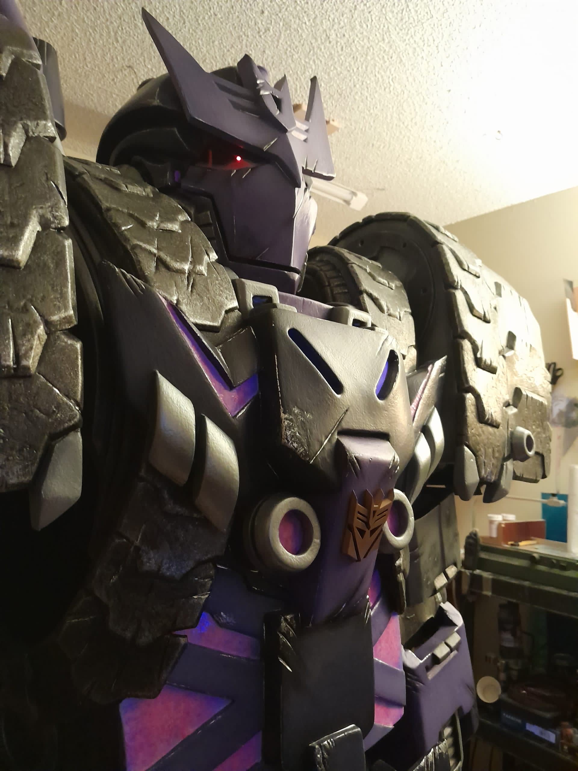 Tarn (aka Damus and Glitch) cosplay