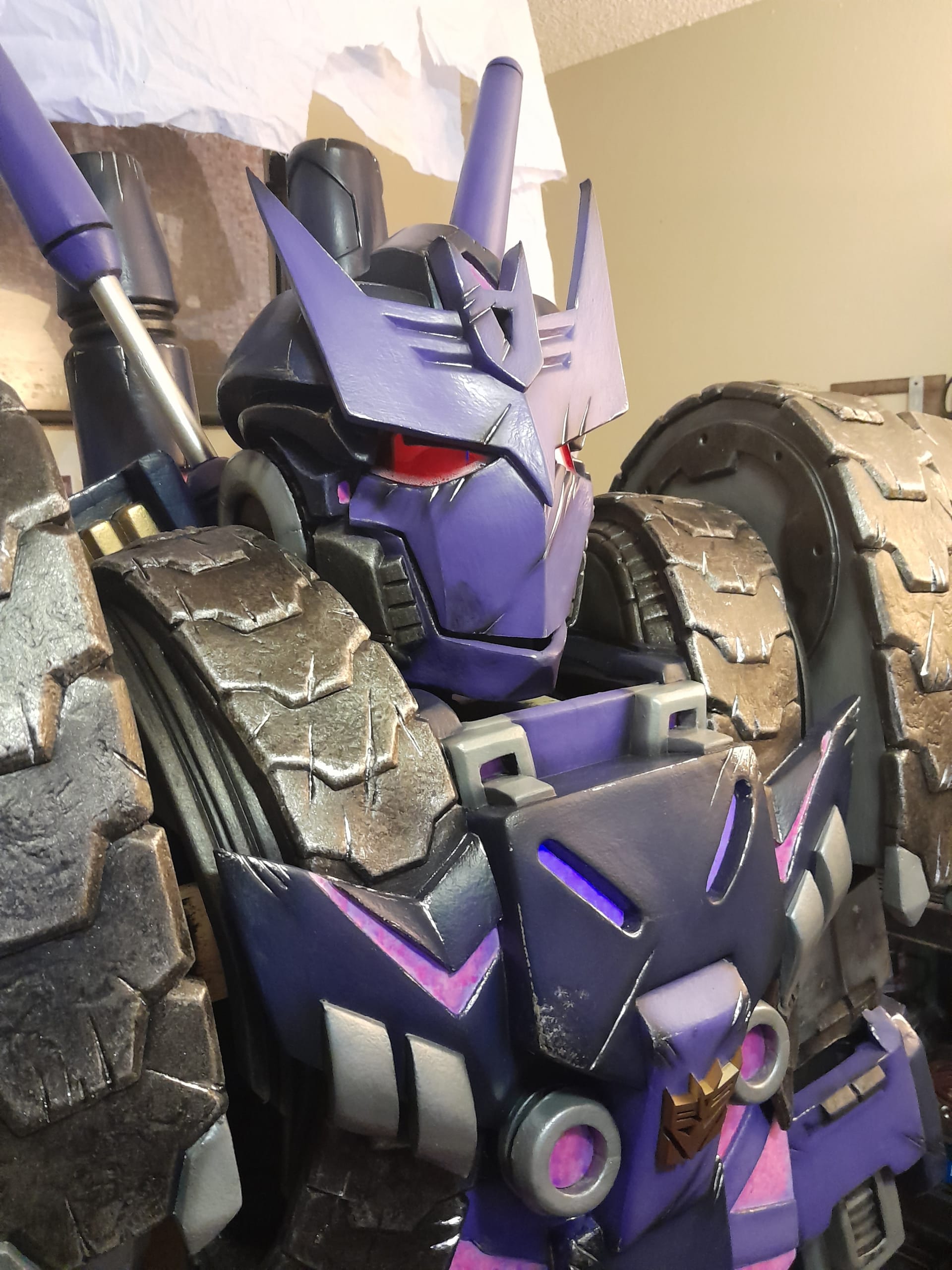 Tarn (aka Damus and Glitch) cosplay