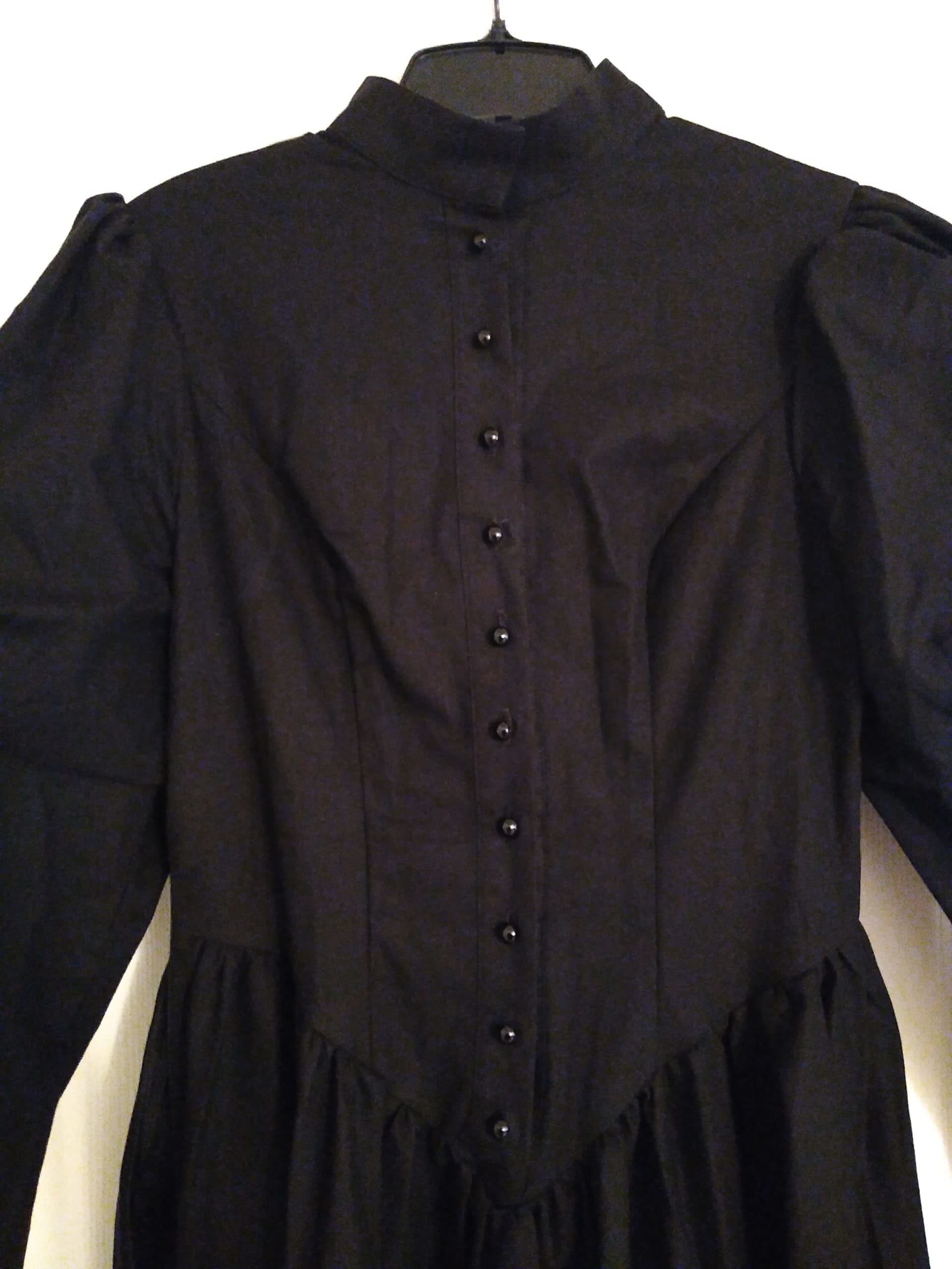 torvacosplay-this-is-a-generic-gothic