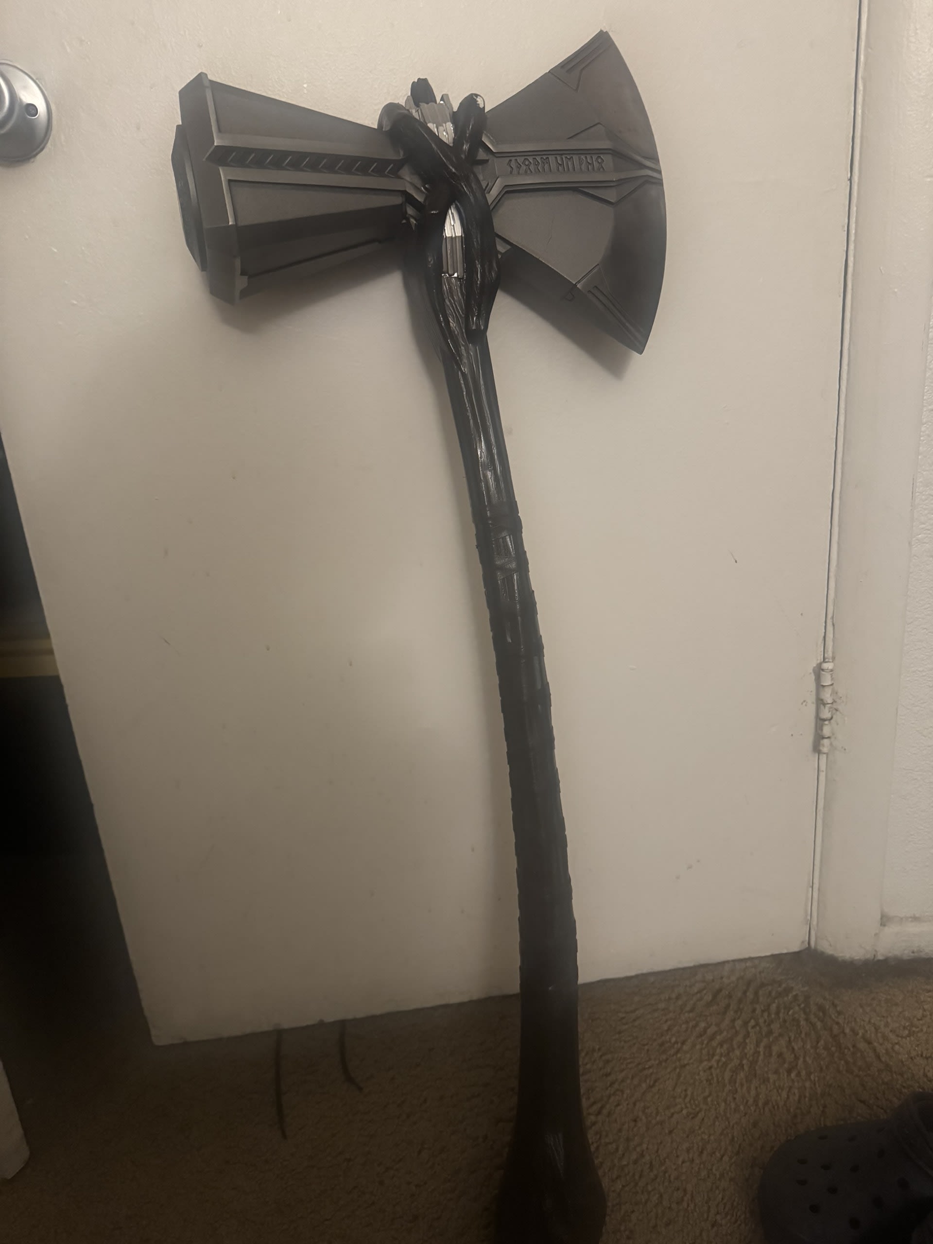 chuze2732-thors-strombreaker-this-is-a