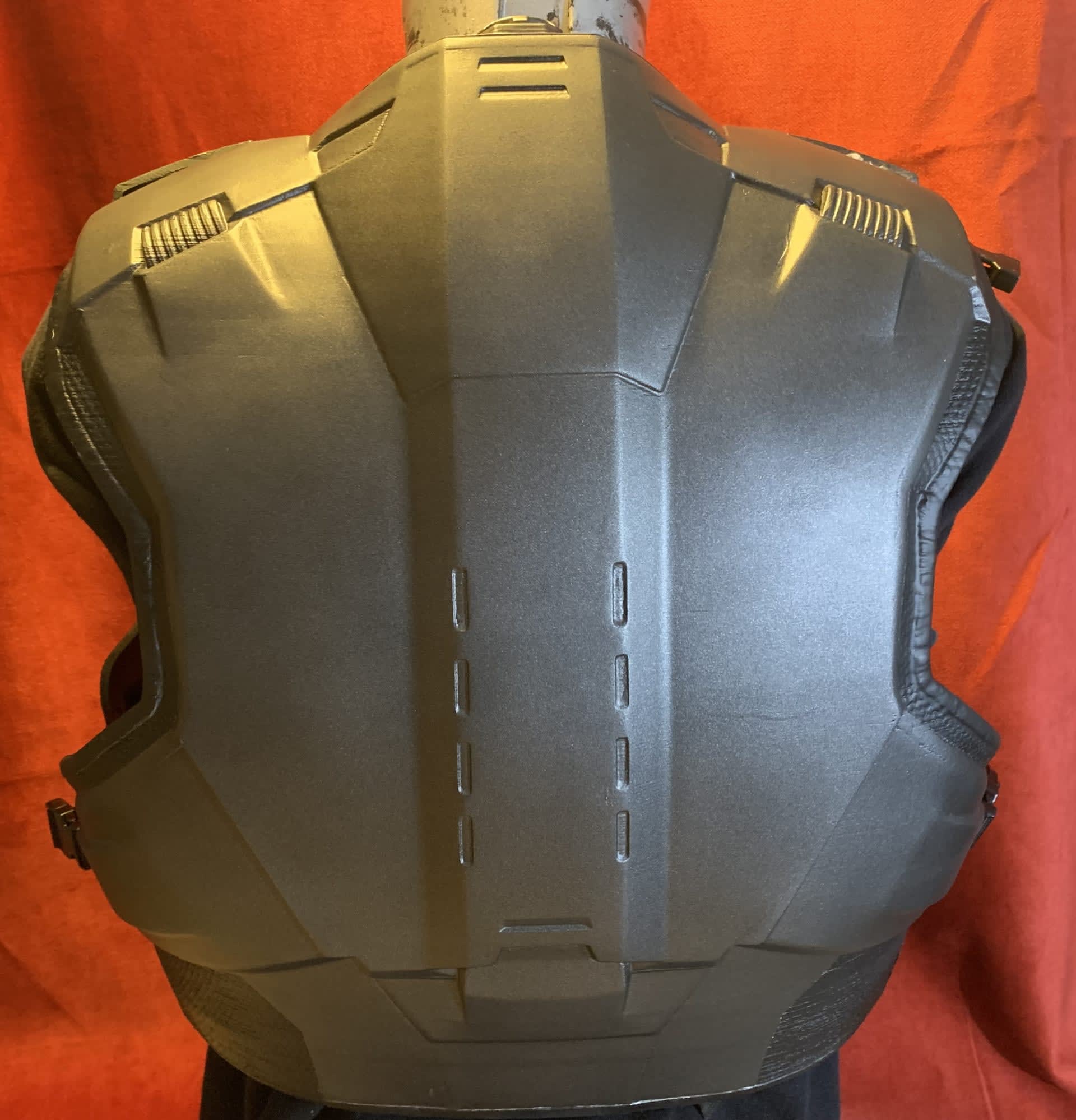 officinemadcosplay-armatura-intera-del-famoso-videogioco