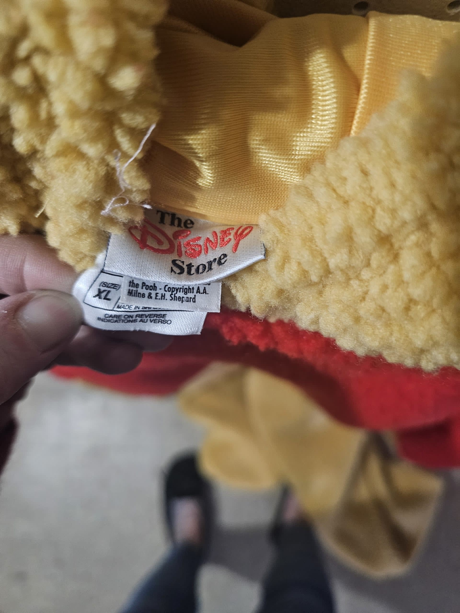 teresamiller1-pooh-costume-mens-sz-xl
