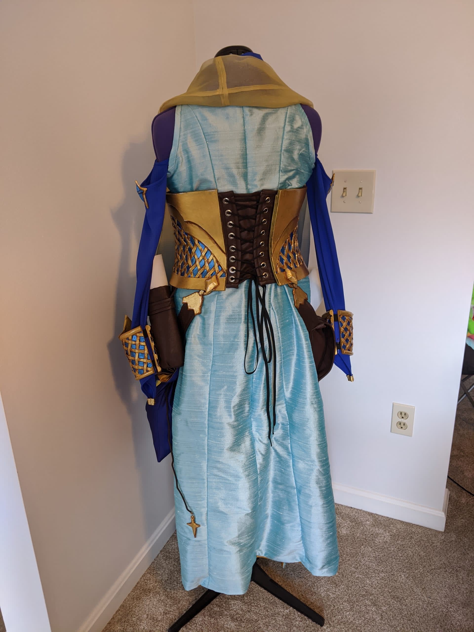 Witch Mercury cosplay