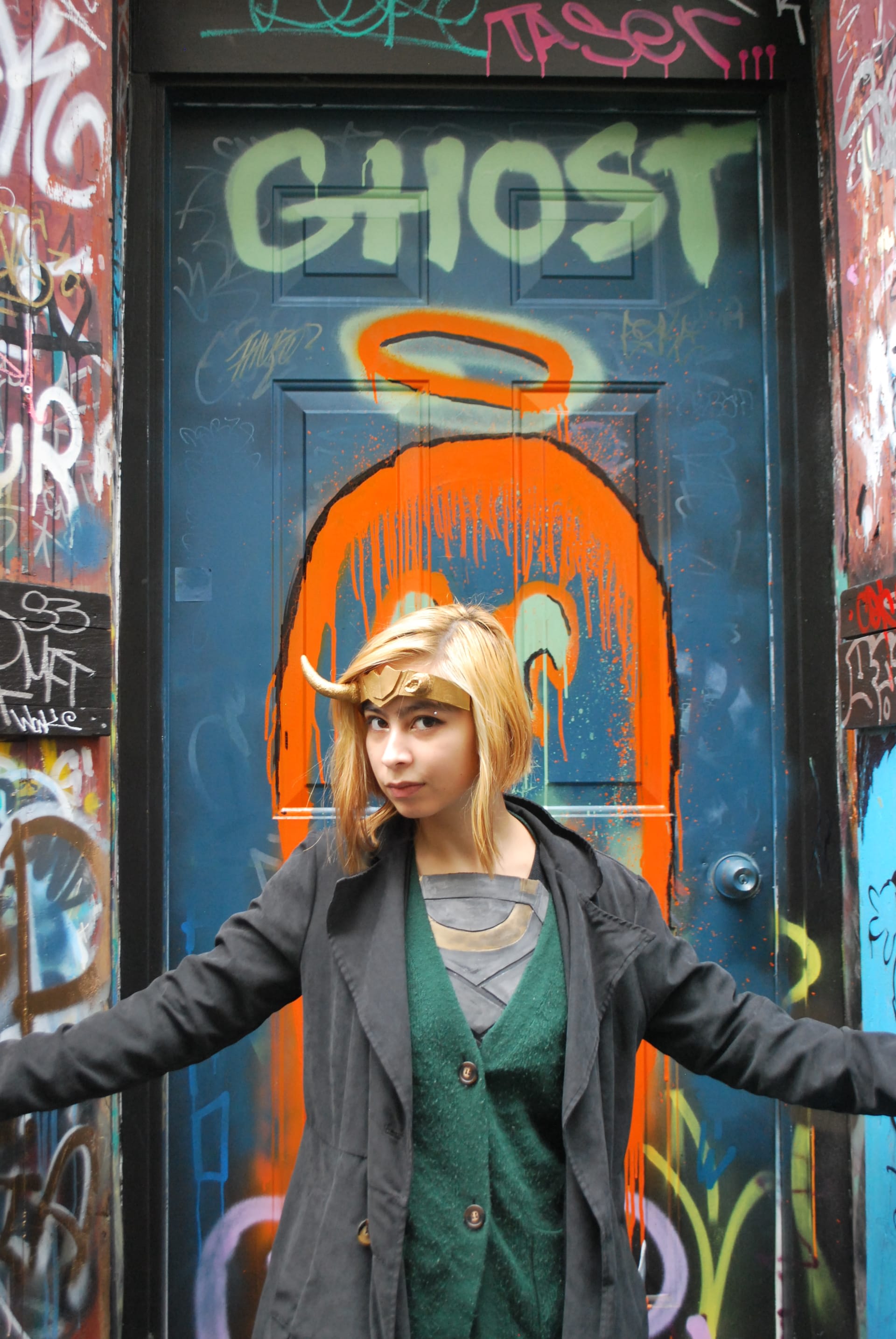 Loki/Sylvie cosplay