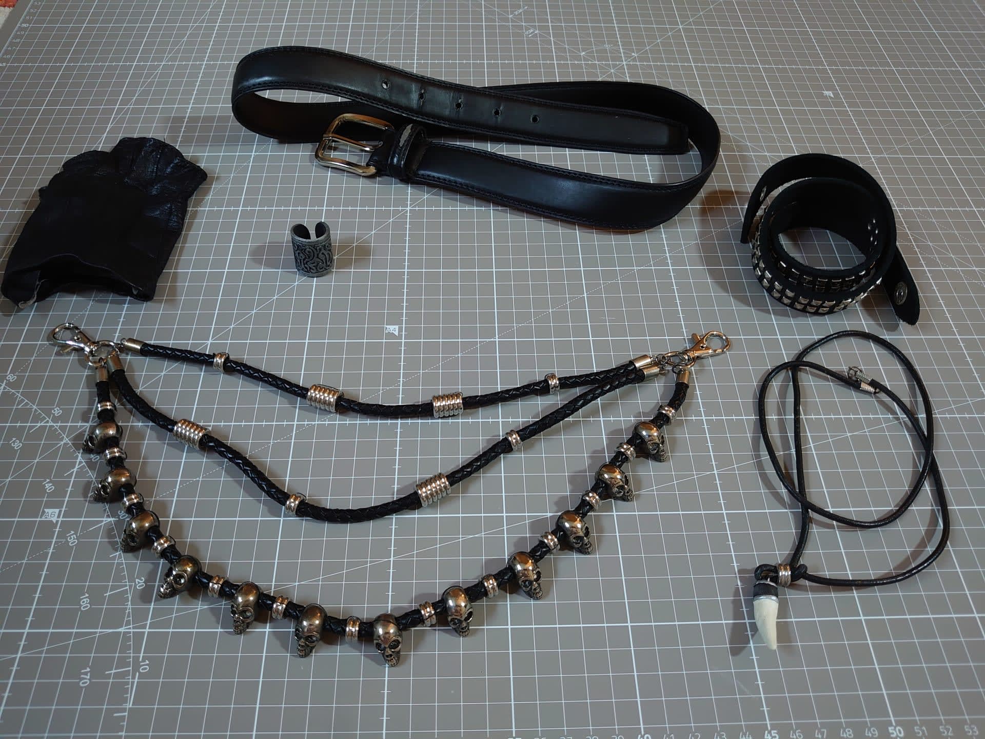 kutan-full-cosplay-of-v-from