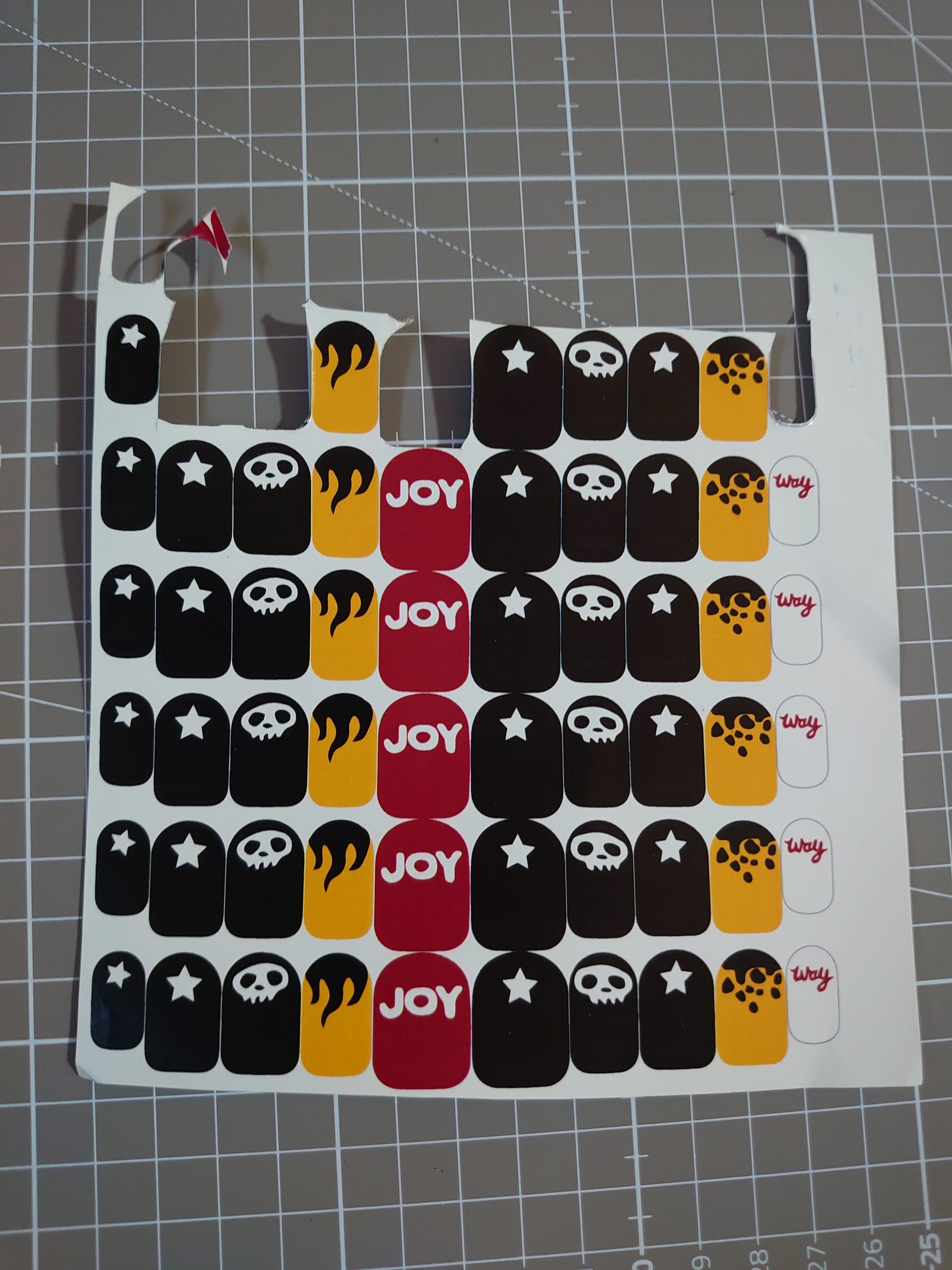 kutan-costume-of-nico-from-devil