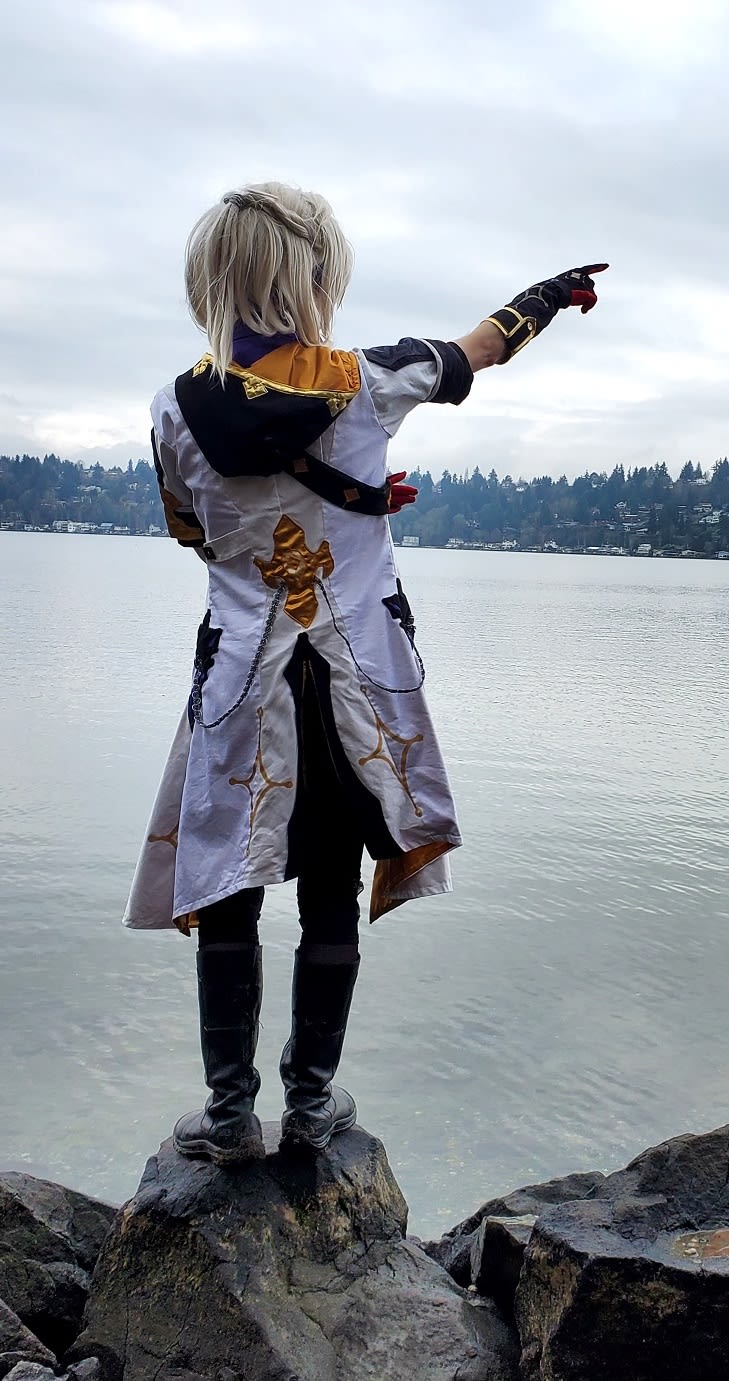 yupuffin-handmade-cosplay-of-albedo-from