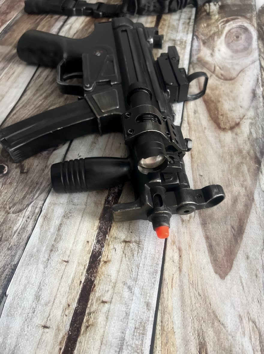 tradingpostapocalypse-plastic-fake-prop-for-cosplay
