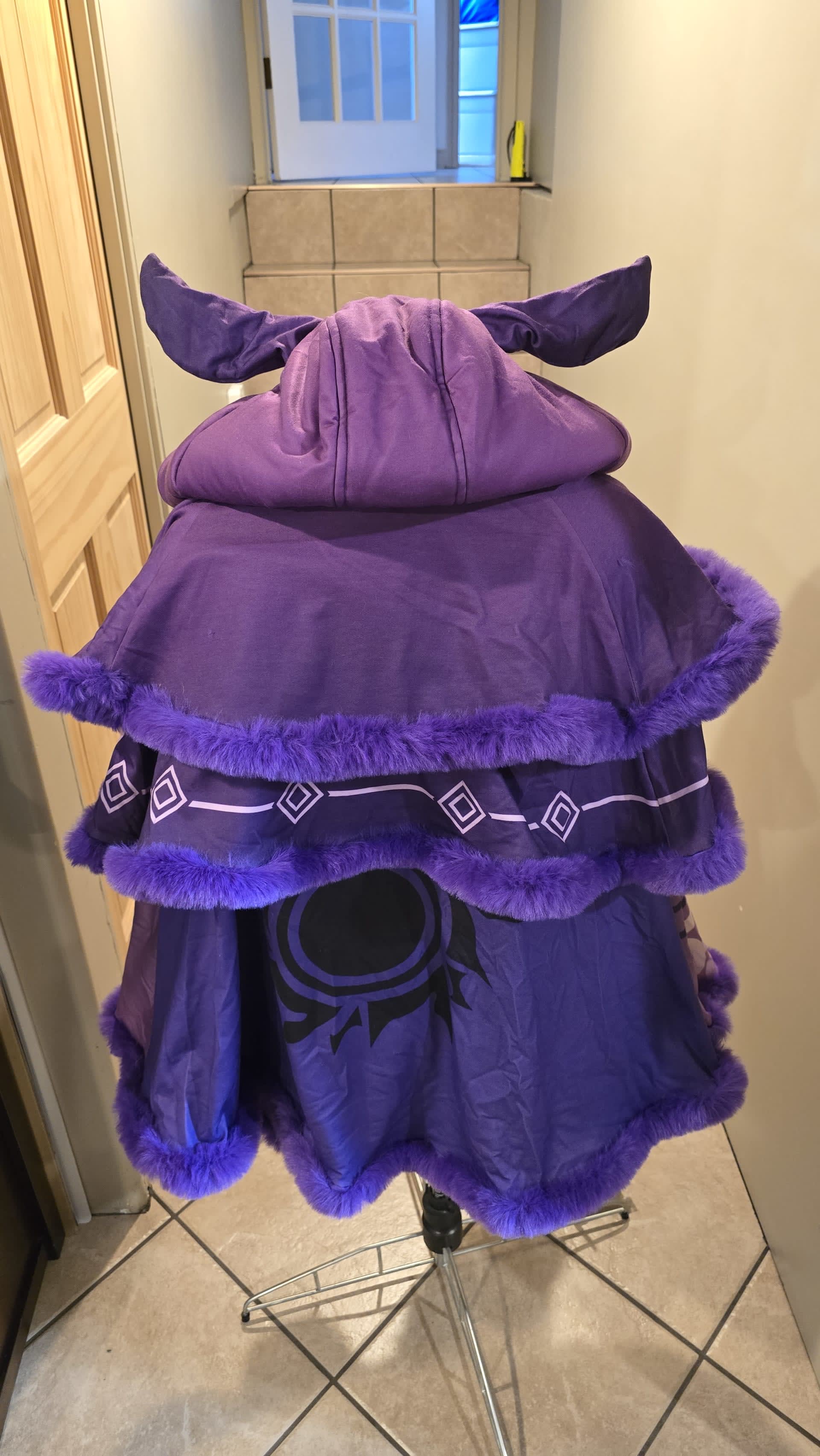 meibei-electro-abyss-mage-poncho-from