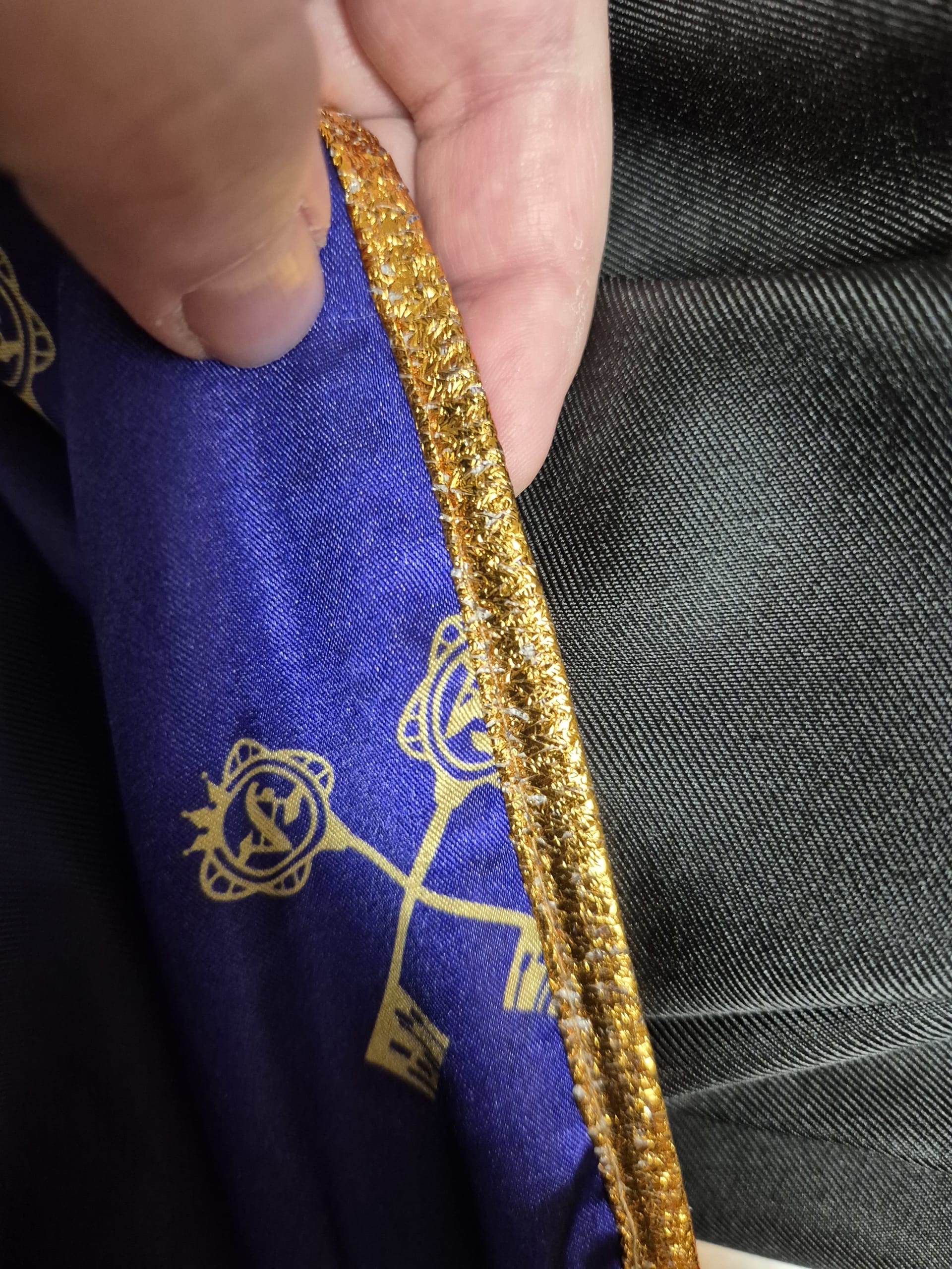 homurachan-twisted-wonderland-ceremonial-robes-cosplay