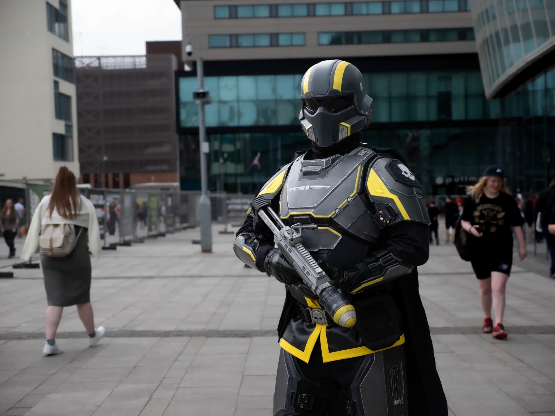 John Helldiver cosplay