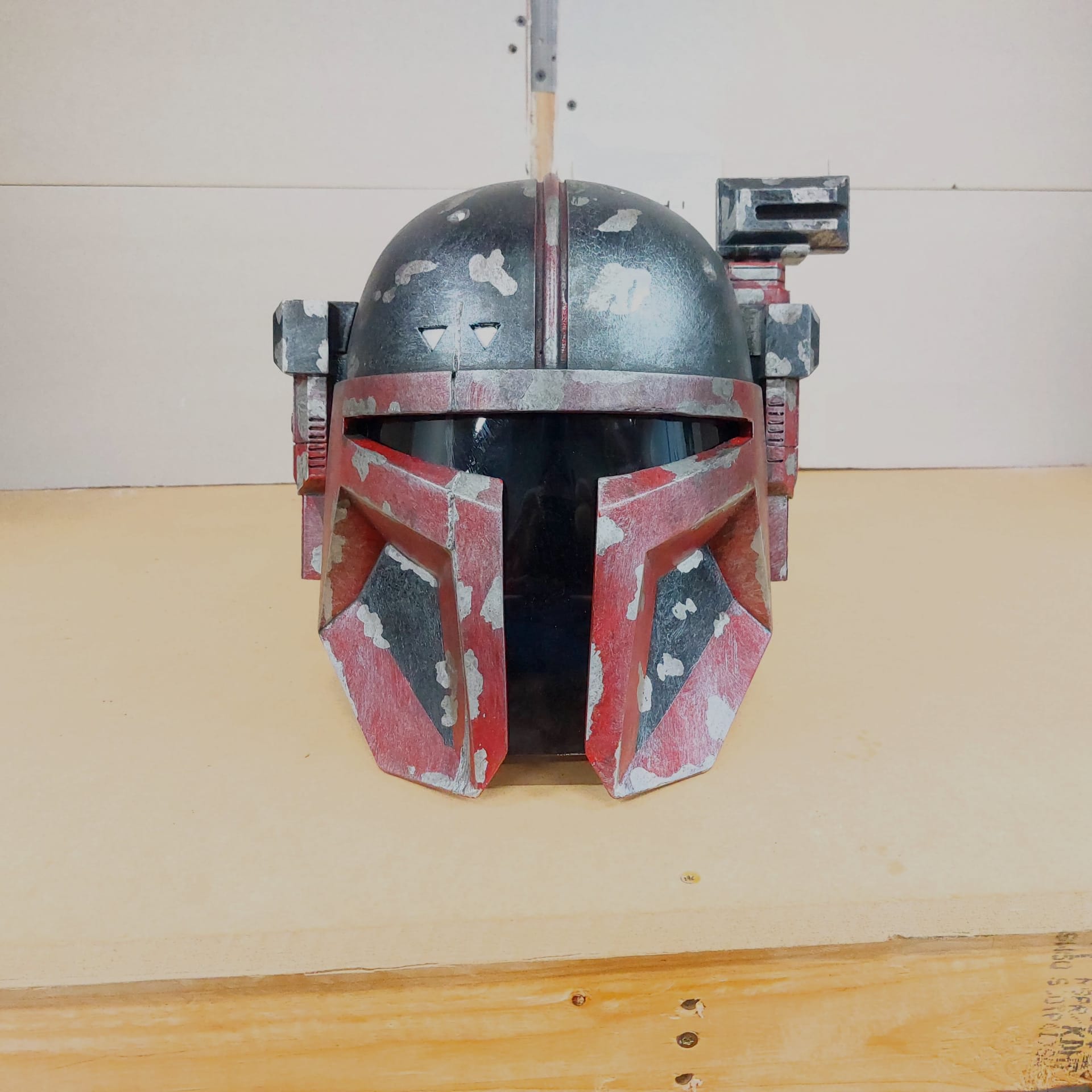 Mandalorian cosplay