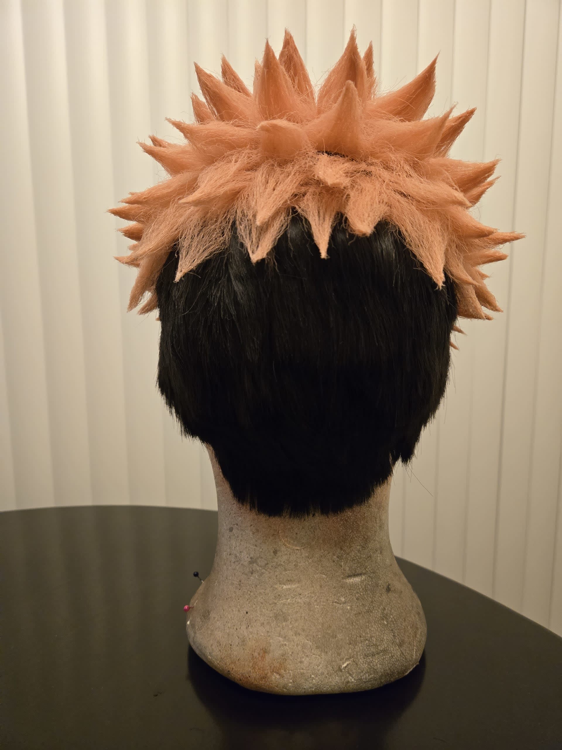 mrsushi-styled-yuji-itadori-cospkay-wig