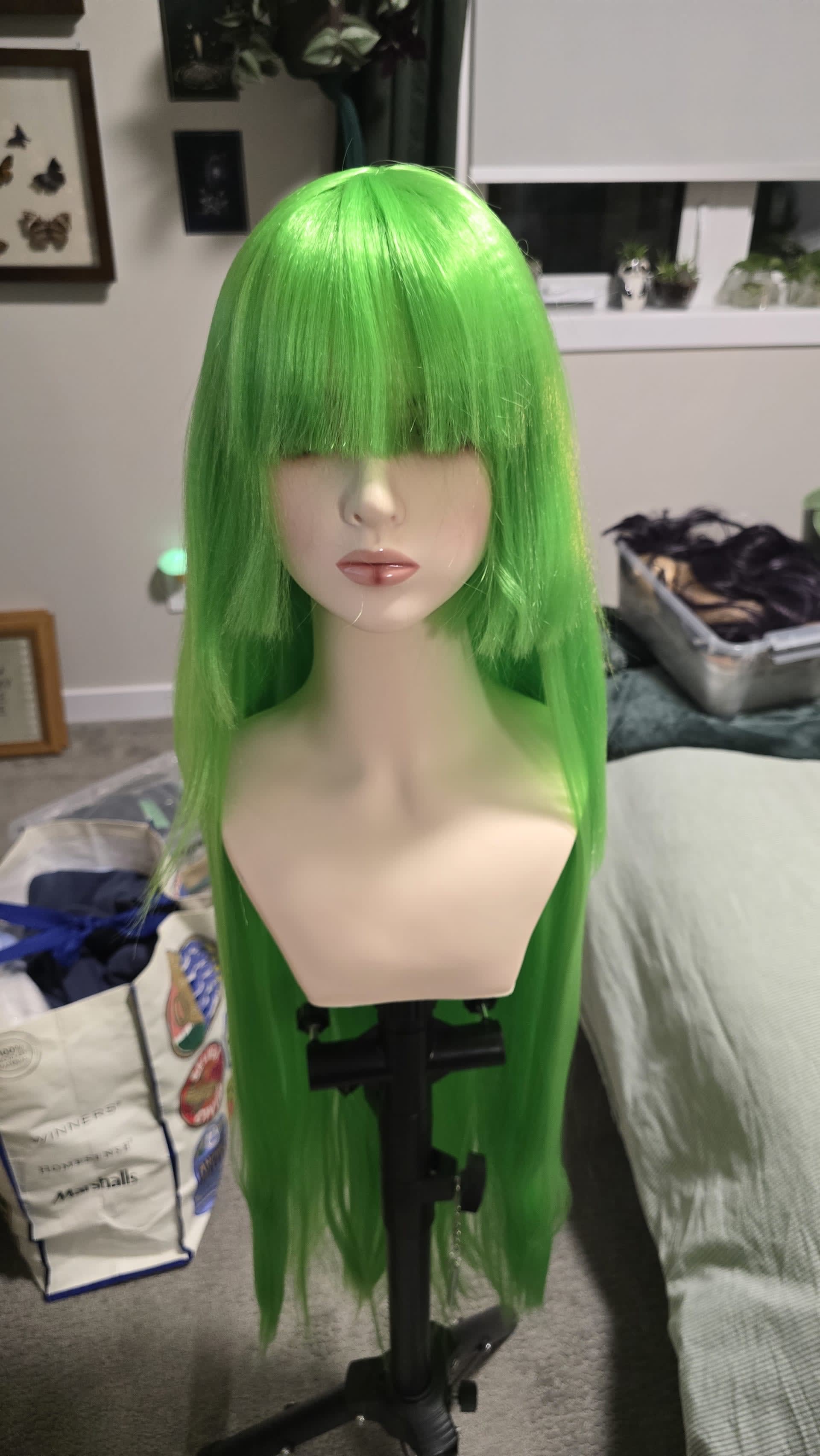 meibei-pre-crimped-wig-but-not