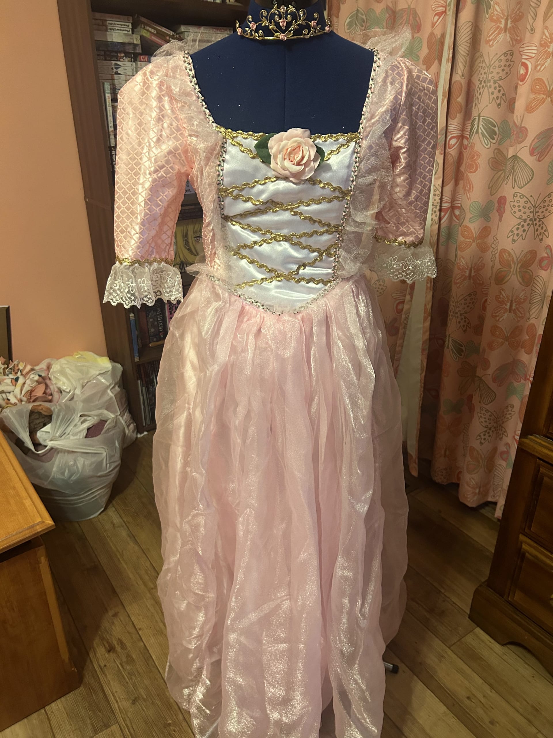 Barbie Princess Annalise From Barbie The Princess And The Pauper Costume Coscove