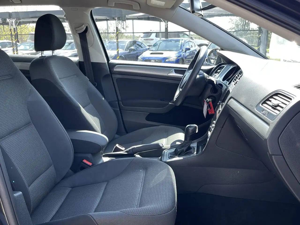 2017 Volkswagen Golf