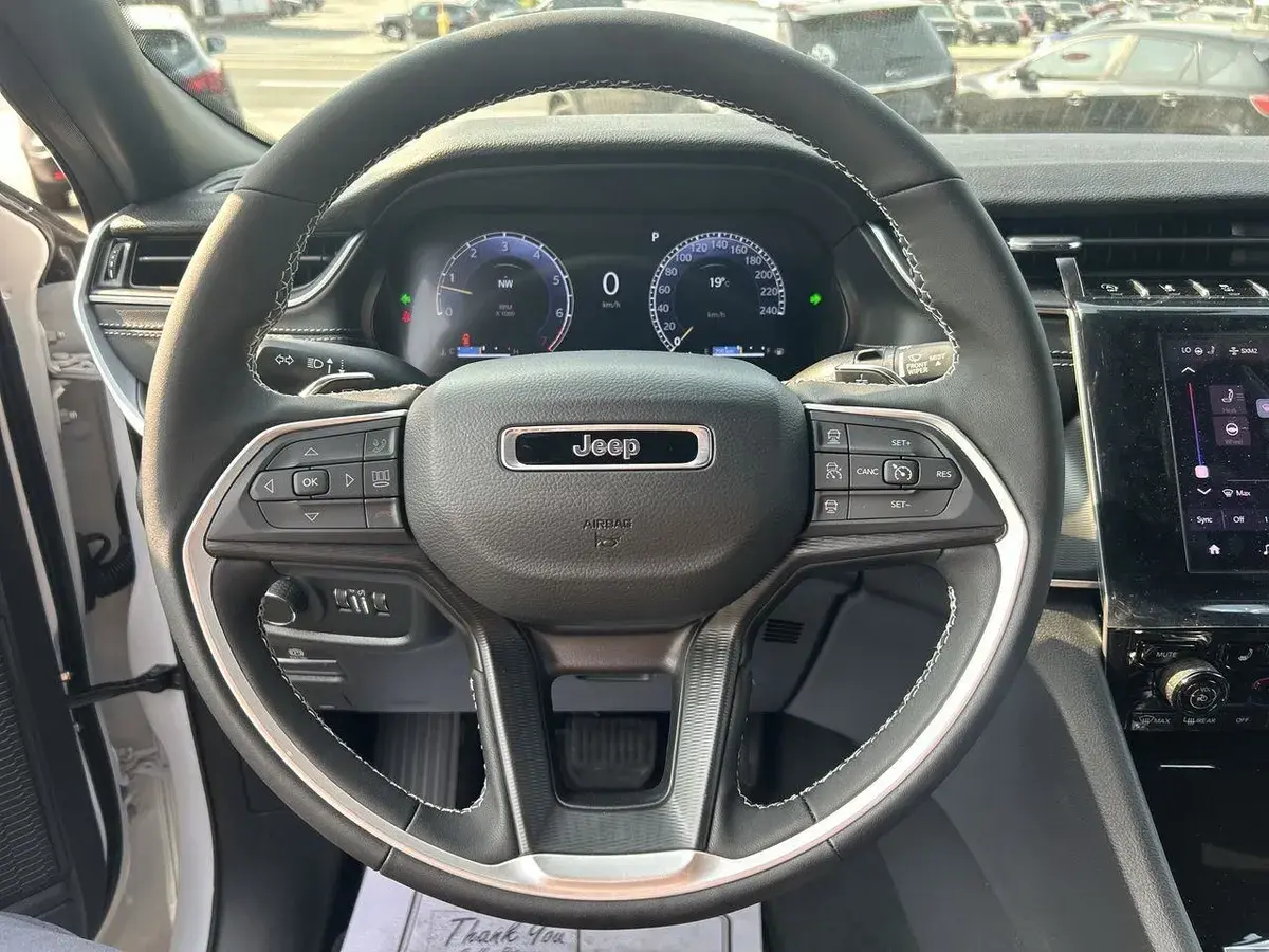 2025 Jeep Grand Cherokee
