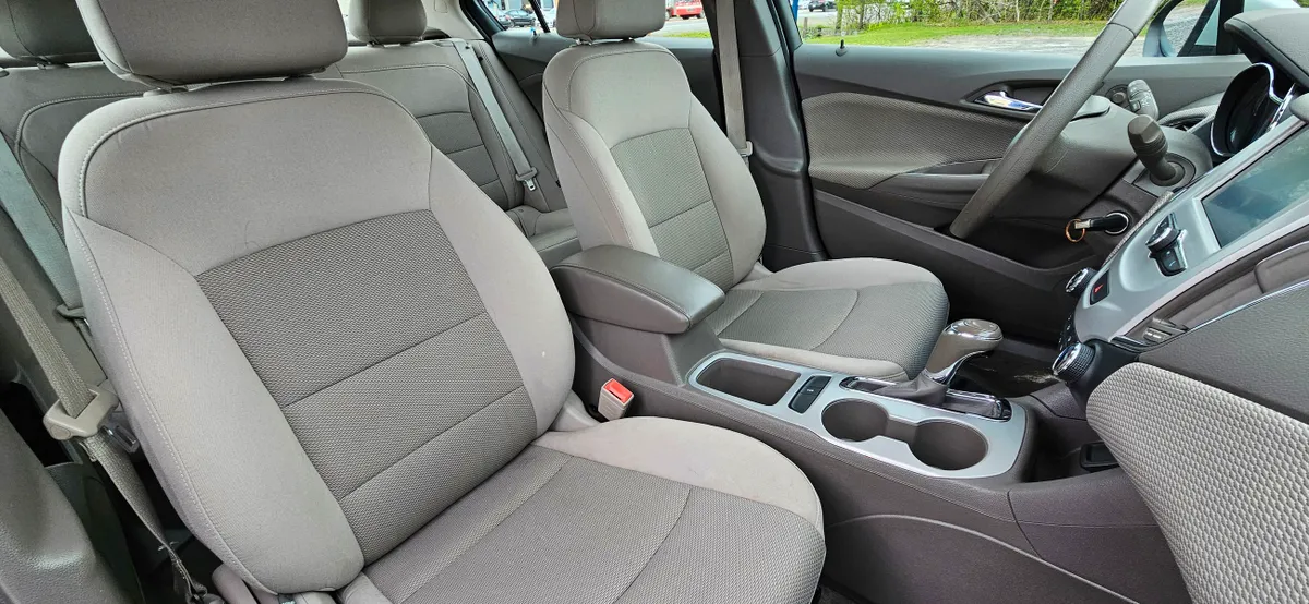 2017 Chevrolet Cruze