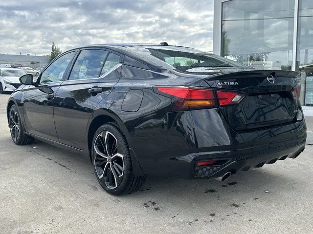 2023 Nissan Altima