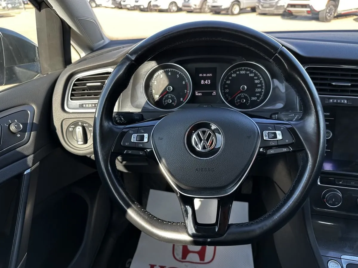 2018 Volkswagen Golf SportWagen