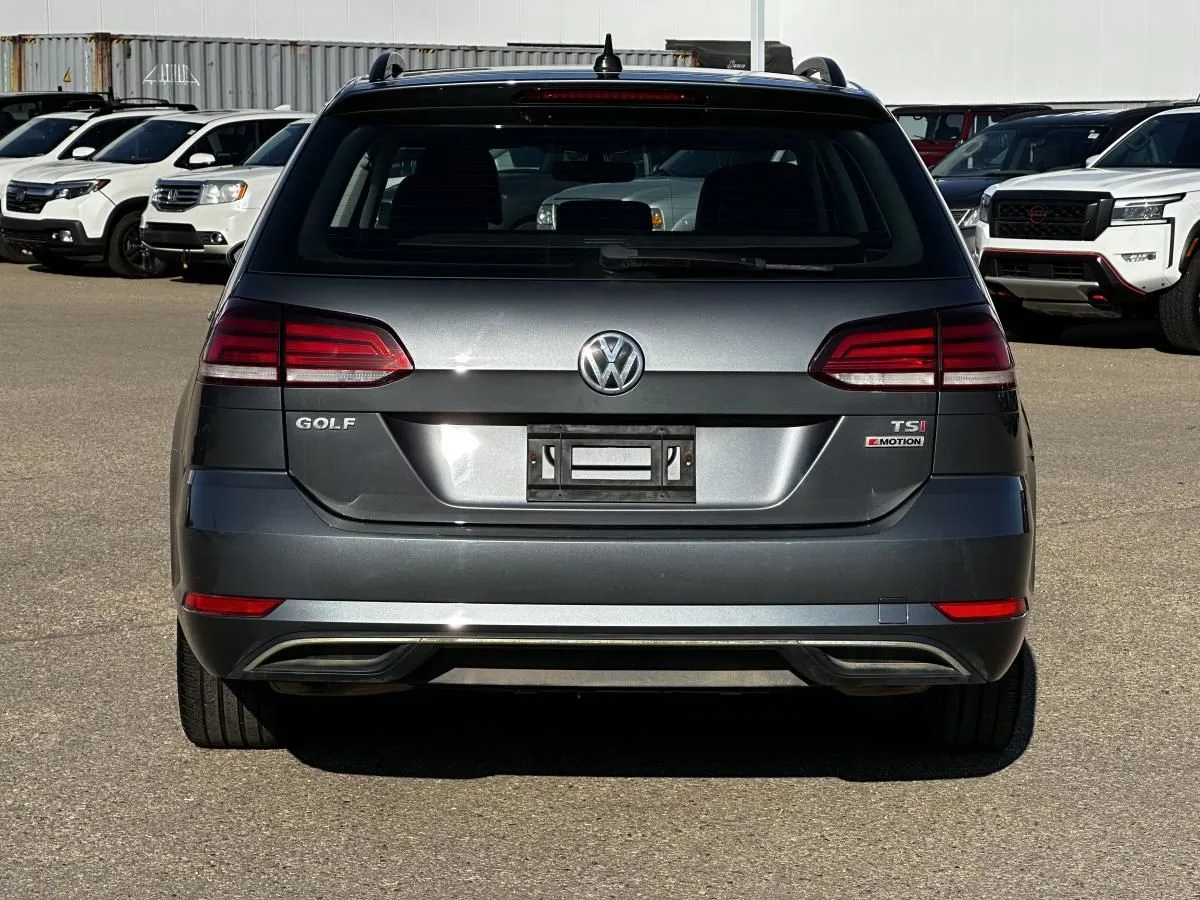 2018 Volkswagen Golf SportWagen