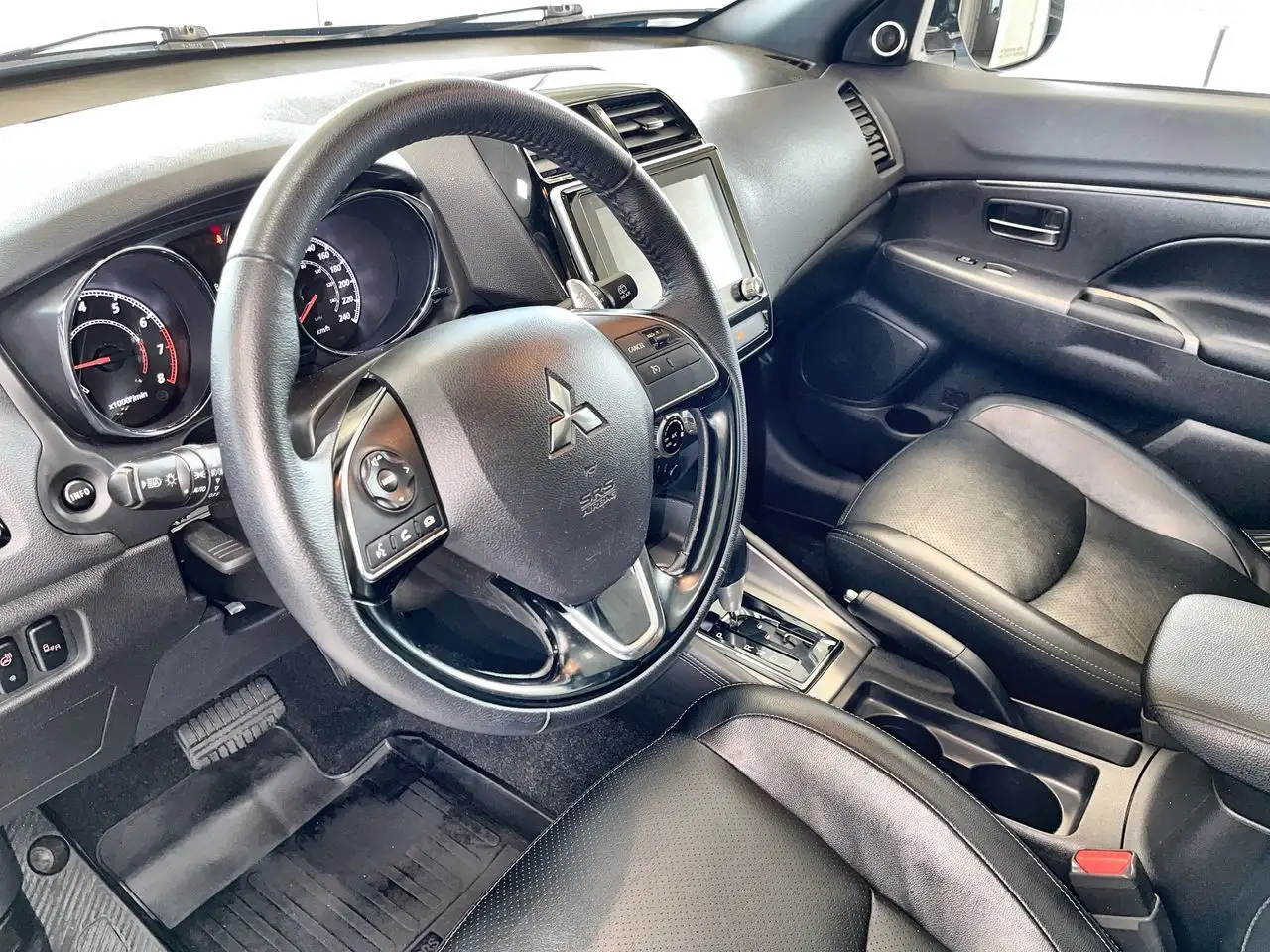 2024 Mitsubishi RVR