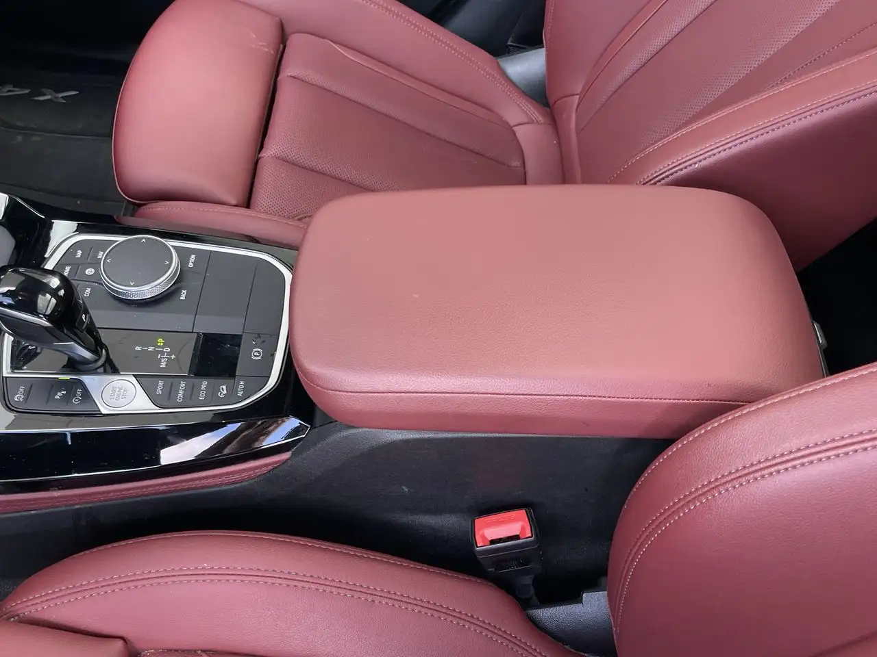 2022 BMW X4