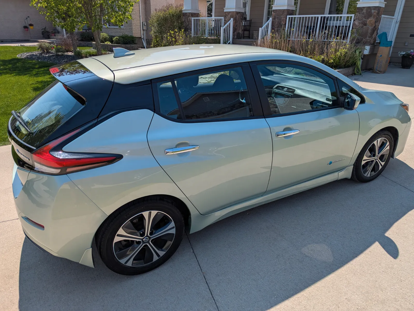 Electric. Battery health report required.
Thanks you very much.