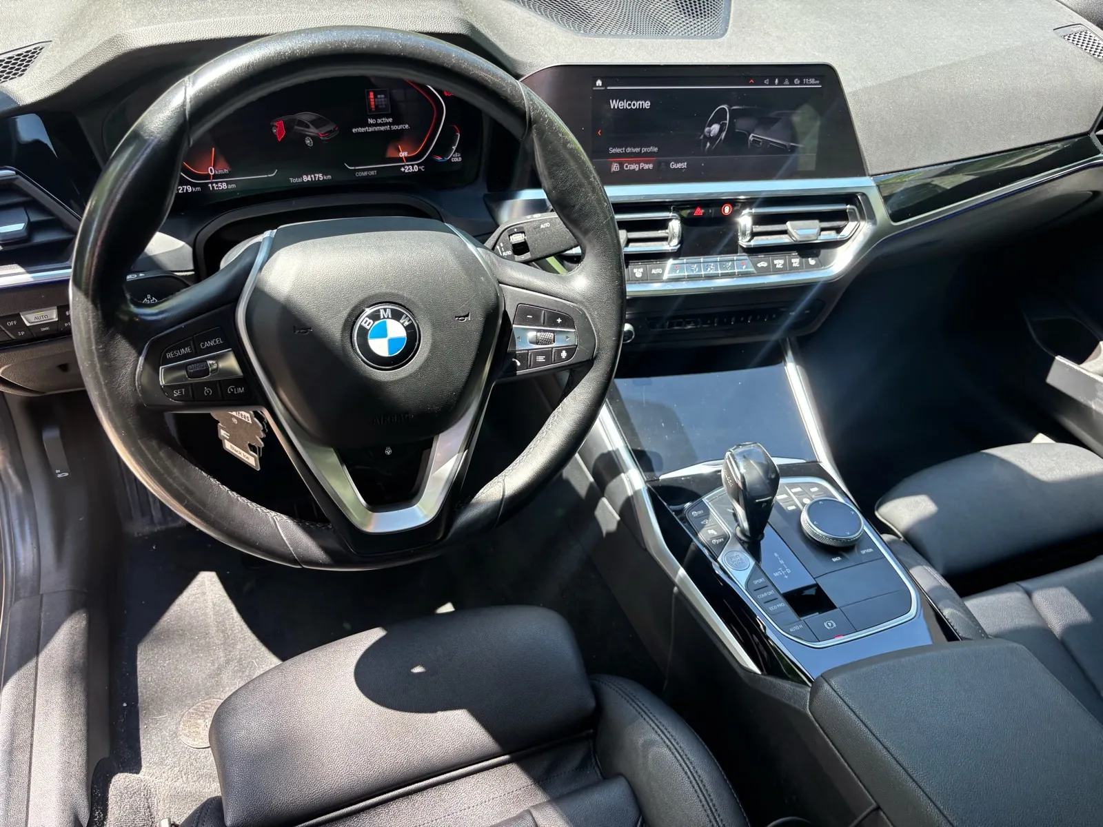 Sourcing BMW 330i, 2020 to 2022 model years, with sport or M-sport package. Interior must be leather and damage-free. Targeting a professional resale client base, so no salvage or rebuilt titles.