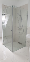 Ganzglasdusche