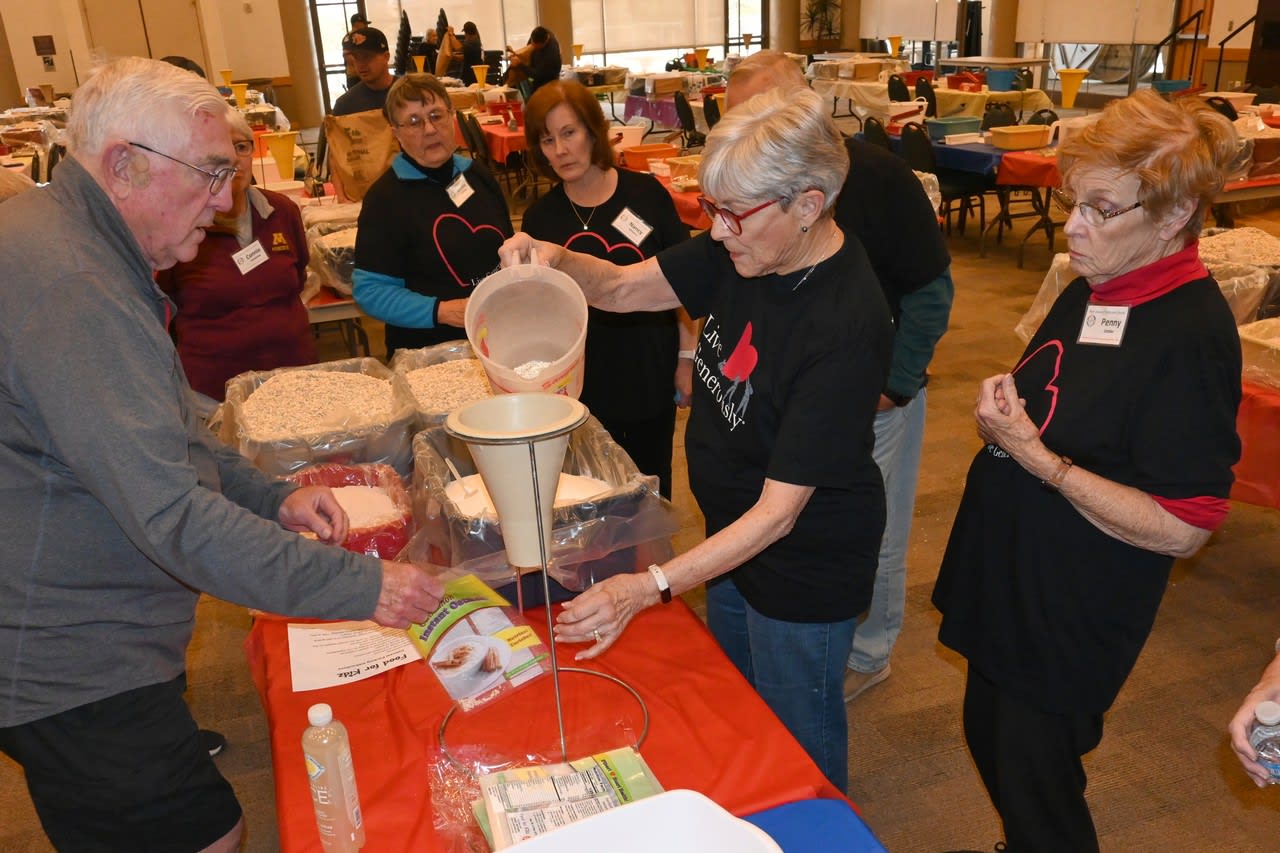 10th Fountain Hills Food For Kidz Foodpack