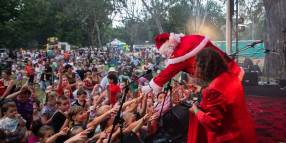 Corowa Turns Out to Celebrate the Festive Season and Light Up the Town