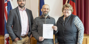 Lukas Mrosek sworn in as Huon Valley’s newest Councillor