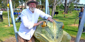 It’s one giant leap for frog-kind: launch of new public sculpture ‘Spotted Marsh Frog’