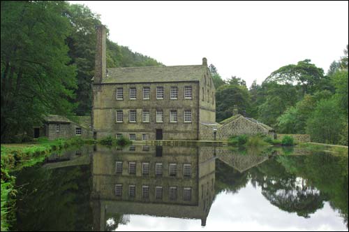 Hardcastle Crags and Gibson Mill