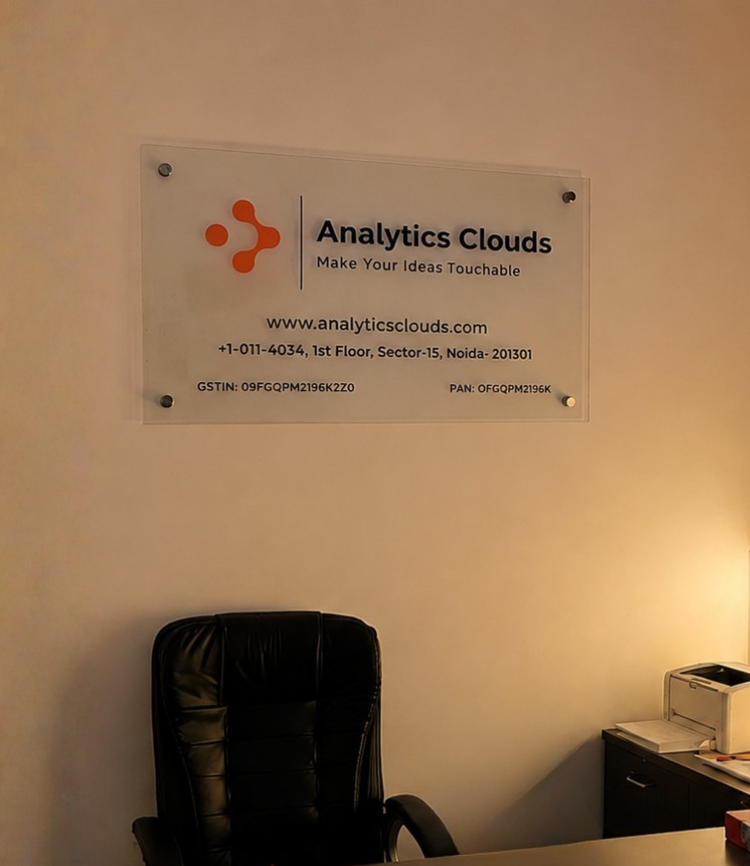 Analytics Clouds client and campaign team meeting