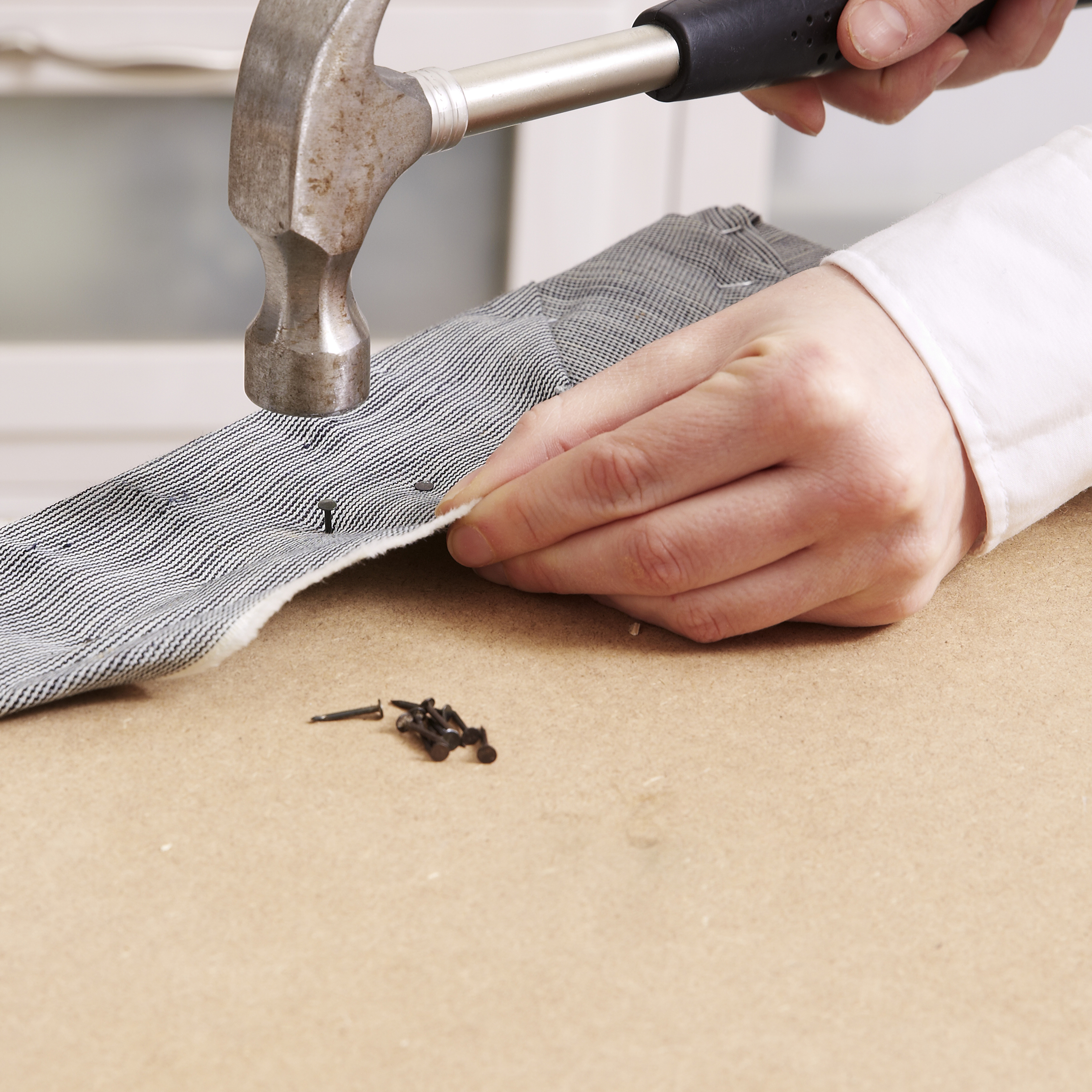 Dremel_Lounge-Chair_Step_04