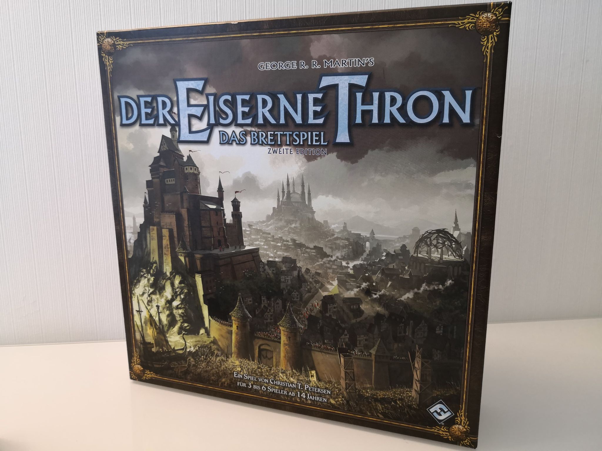 Der Eiserne Thron