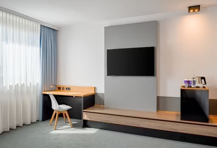 king-room-schlafsofa-badewanne-2.avif