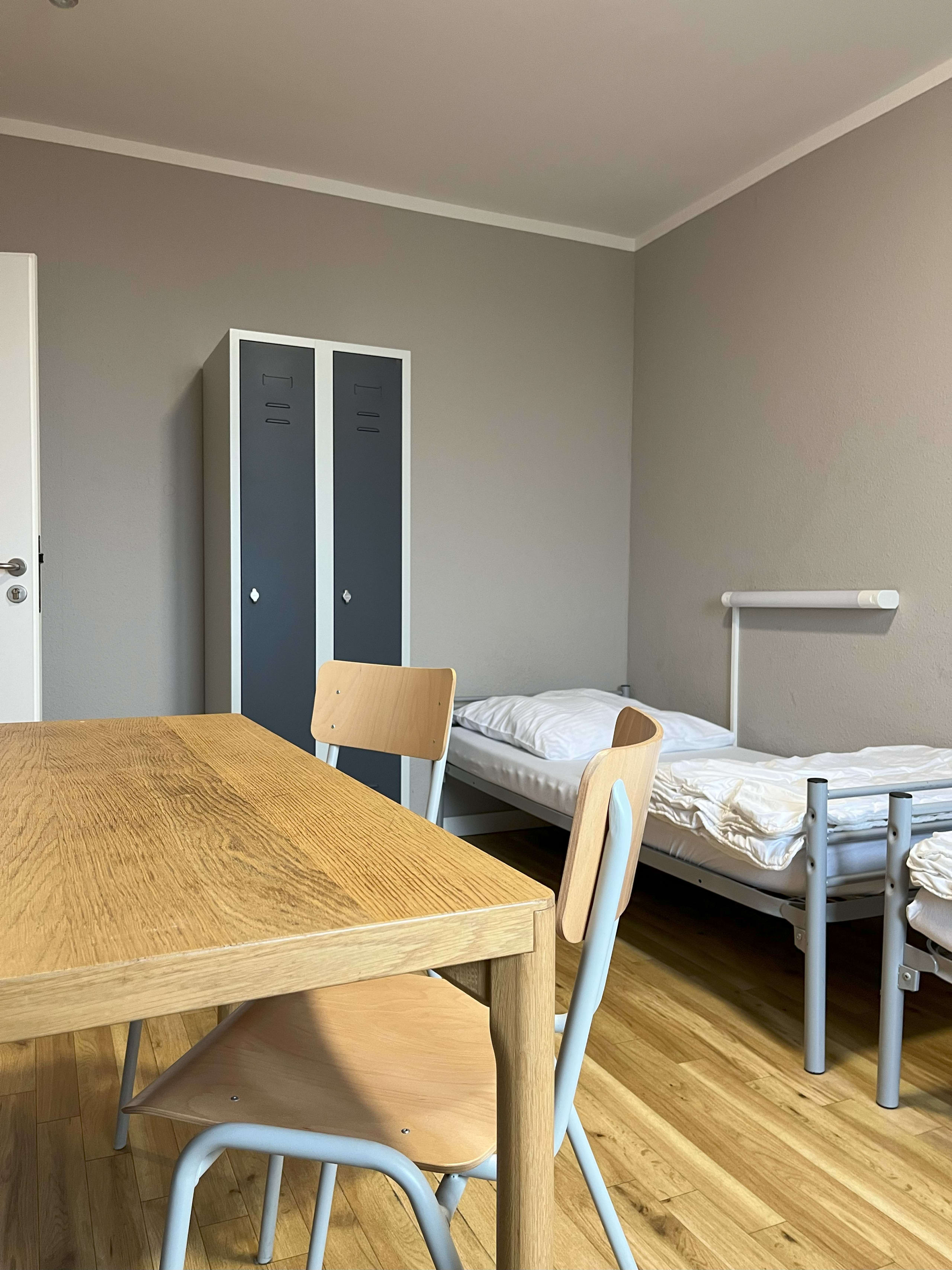 Zweibettzimmer_LetzterHeller_02.png
